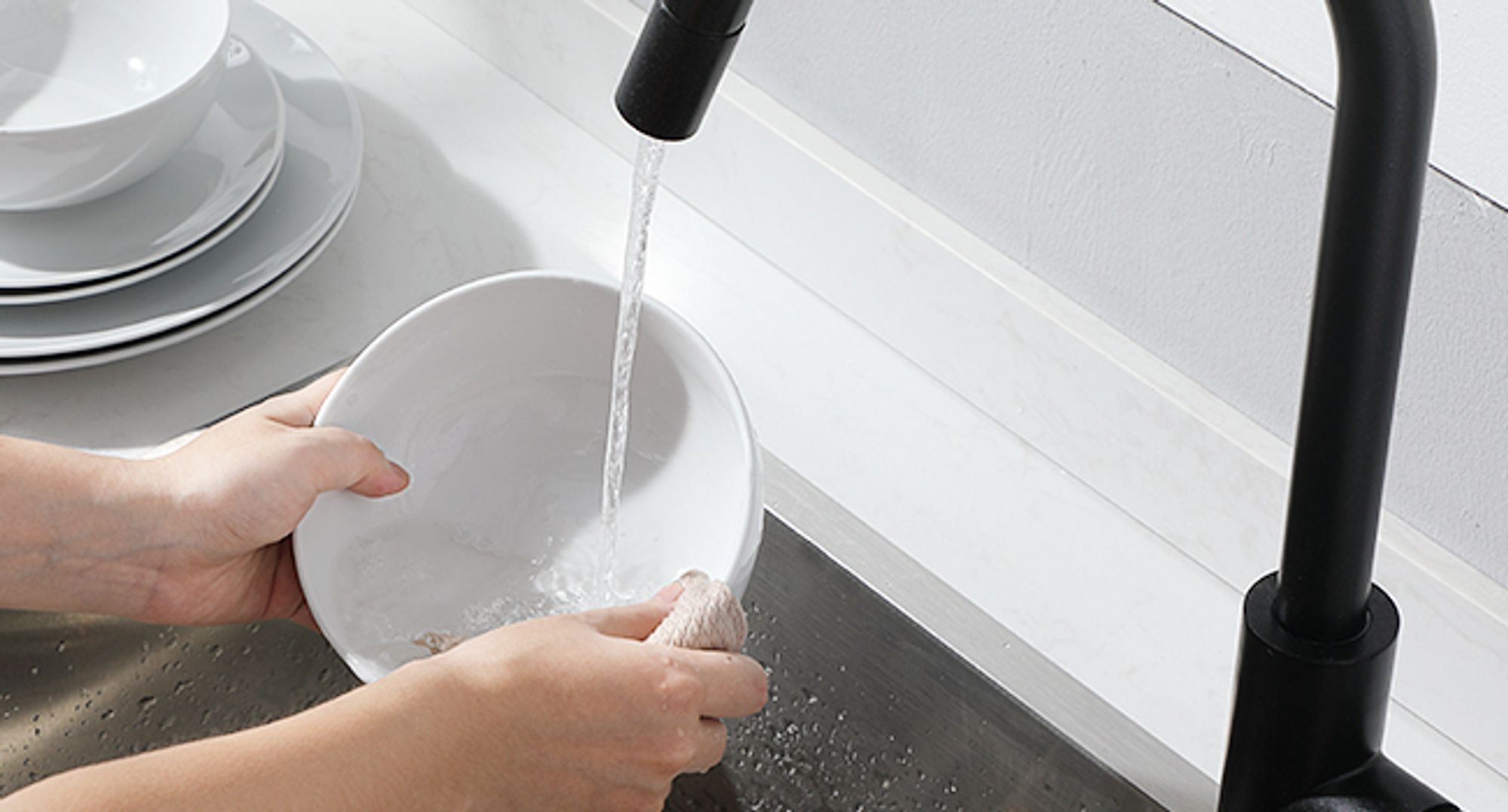 Spülen von Hand oder in der Spülmaschine