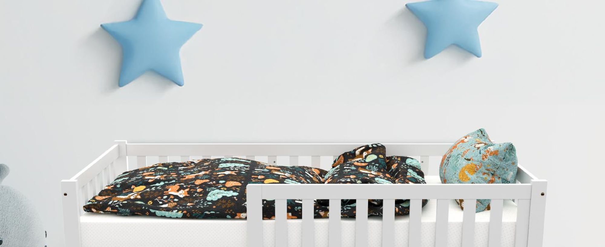 Juskys Kinderbett Naya 90x200 cm mit Matratze, Rausfallschutz & Lattenrost - Holz Weiß