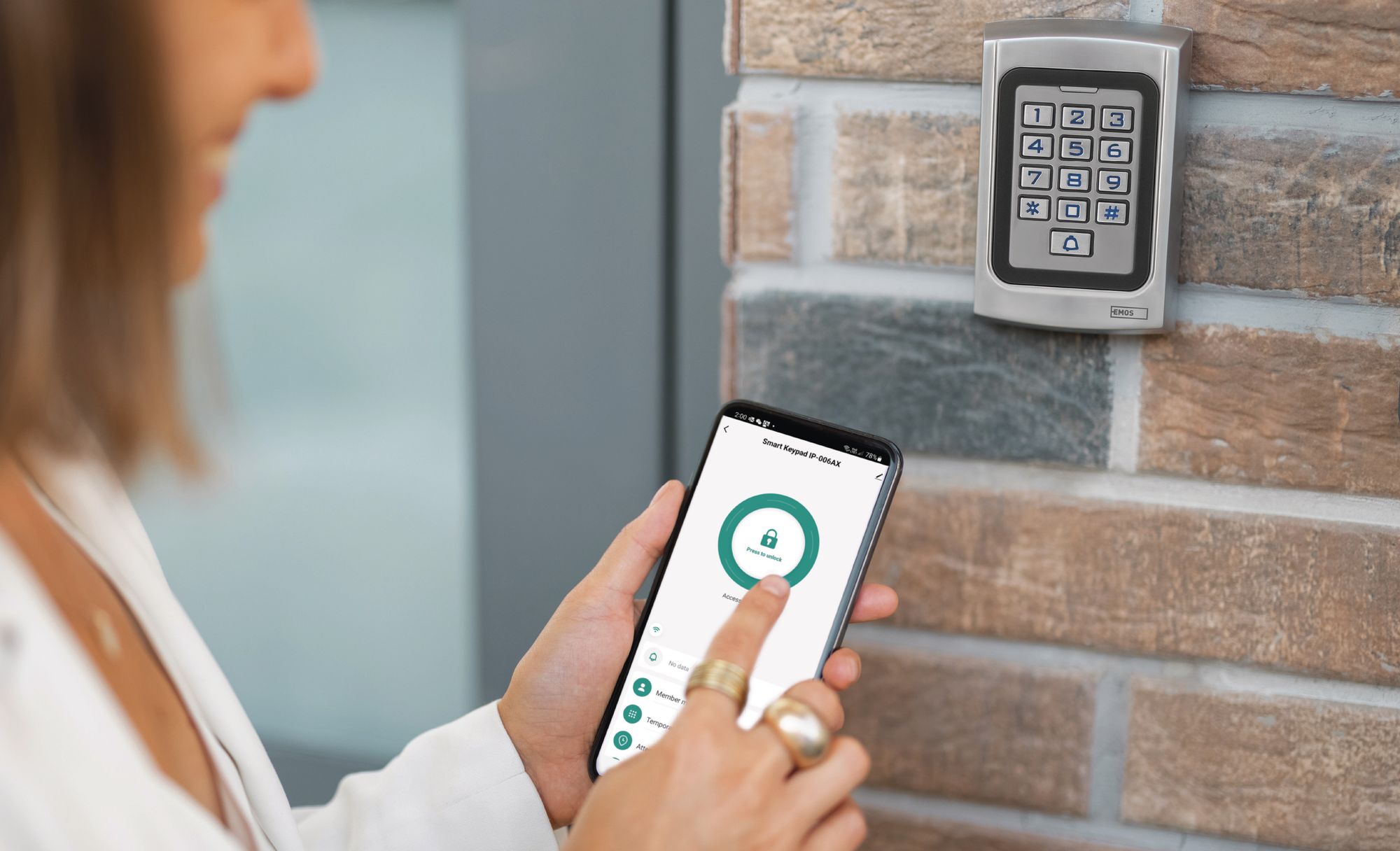 Přístupová klávesnice EMOS GoSmart s integrovanou čtečkou RFID a aplikací, inteligentní domácí kódový zámek pro dveře a brány, vodotěsný, H5023