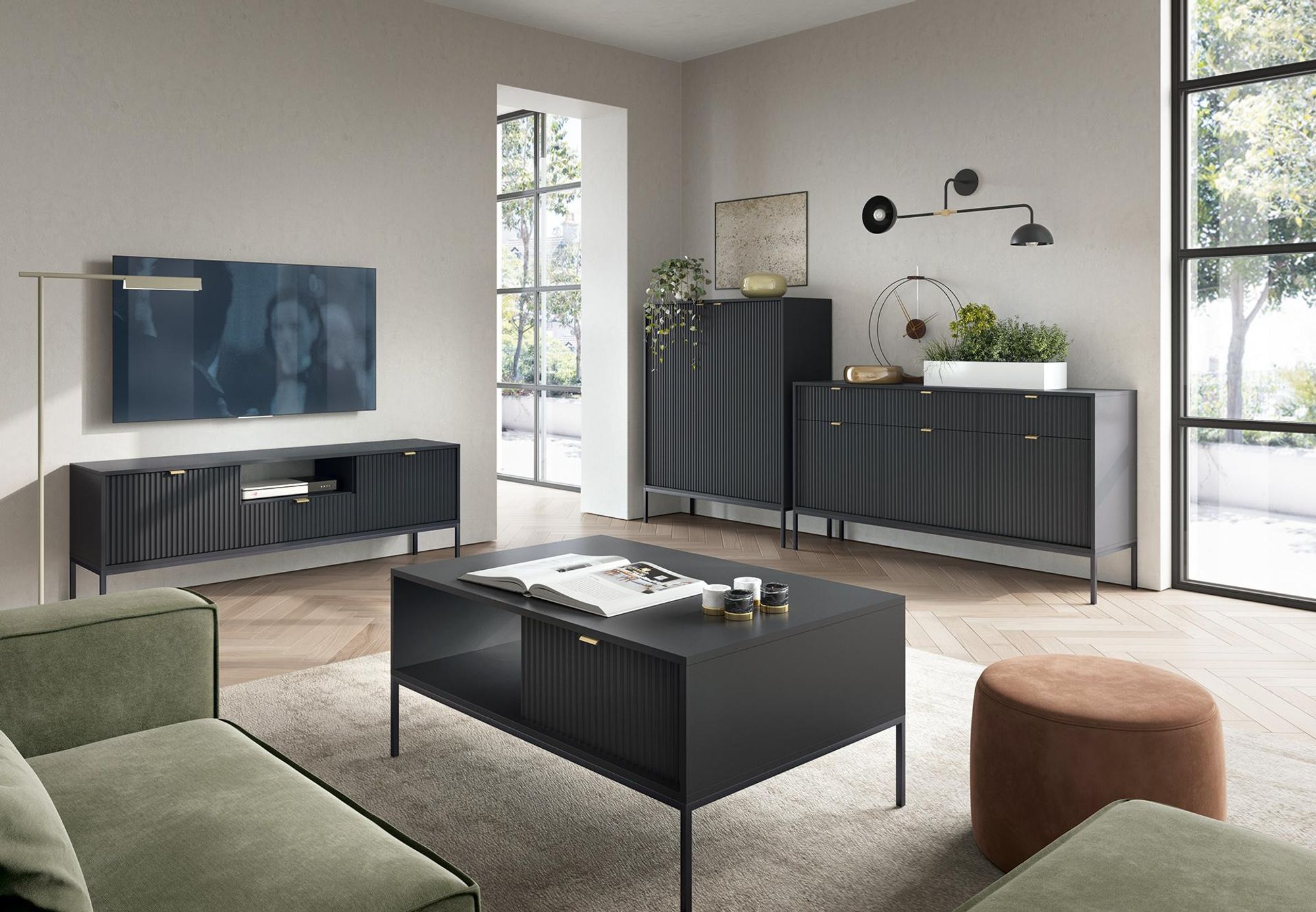 BETTSO Kommode NOVA Schwarze, gerillte Front, goldene Griffe, 2 Schubladen, 2 Einlegeböden, schwarze Metallbeine, 104x39x83 cm