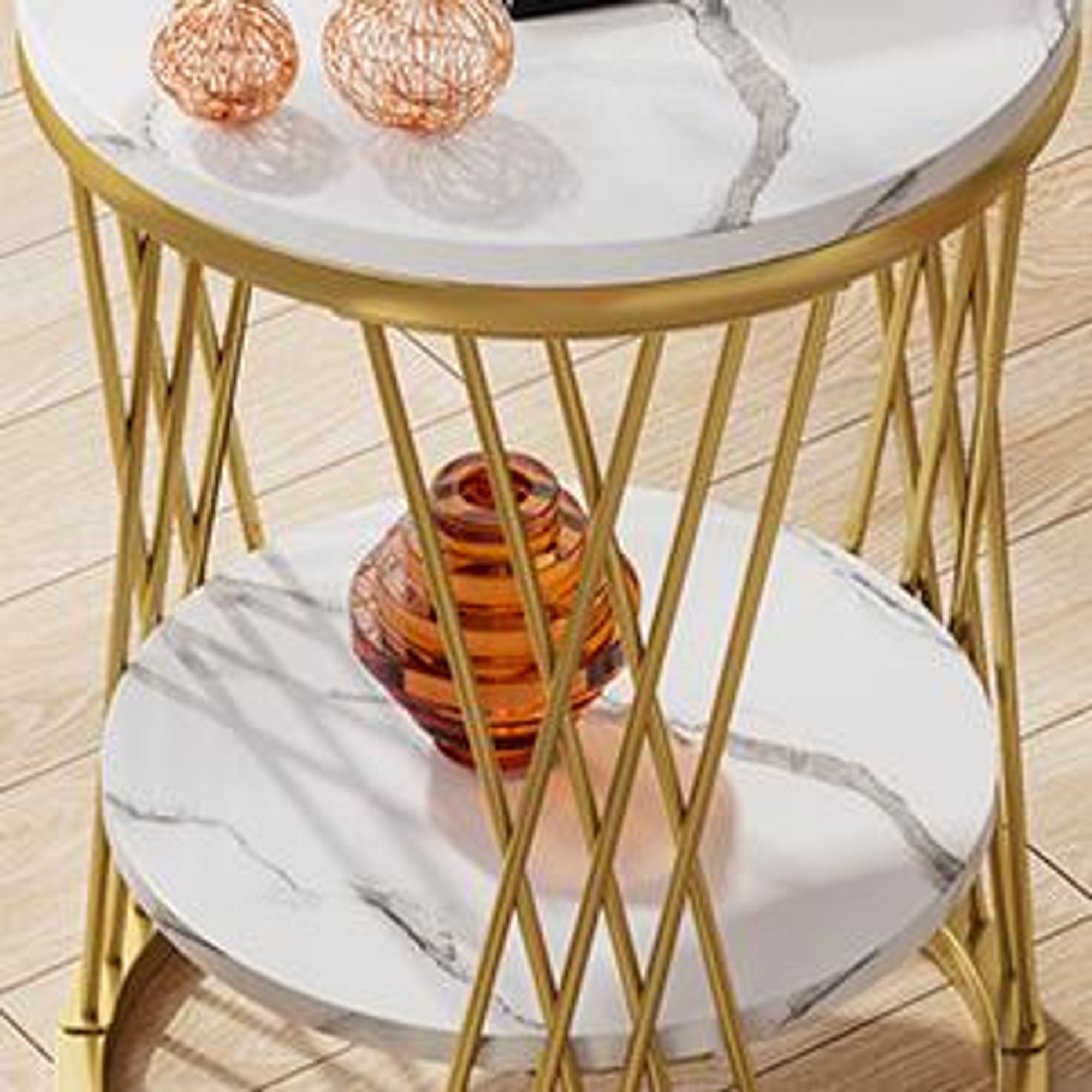 Tribesigns runder Beistelltisch, moderner Beistelltisch aus Weißgold mit Ablagen aus Kunstmarmor, 2-stufiger Nachttisch, schmaler Kaffee-/Snacktisch