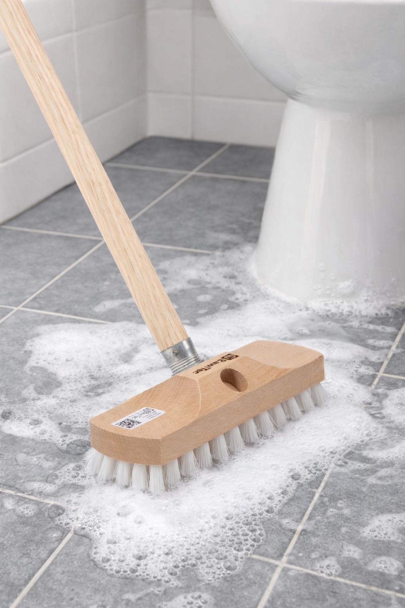 BawiTec Schrubber 22cm Schrubberbürste ppn-weiß Scheuerbürste Stiel Bürste