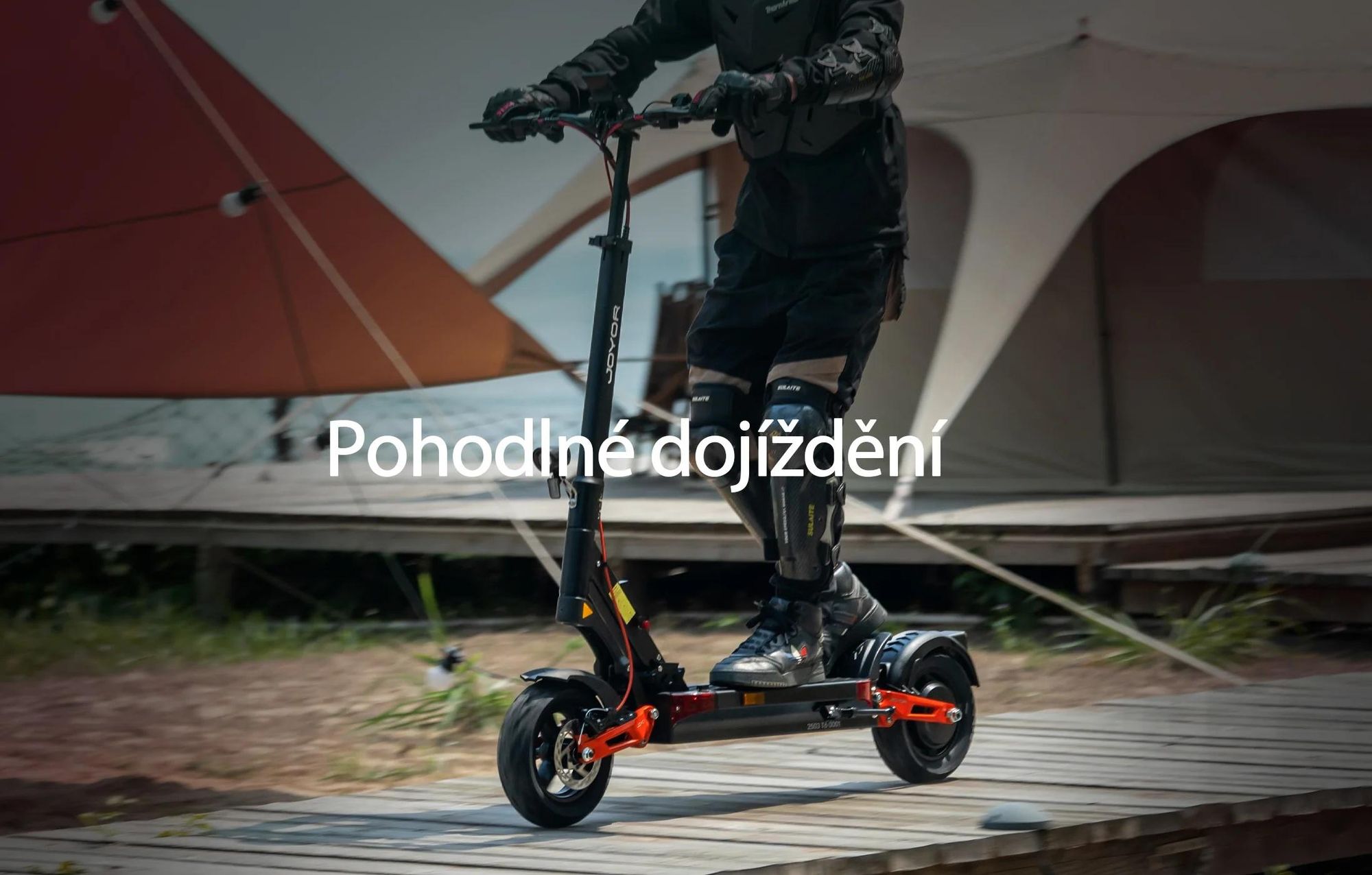 JOYOR T6 Skládací Elektrická koloběžka - 600W Motor 48V18AH Baterie 10 Palcové Pneumatiky Disk Brzdami - Černá