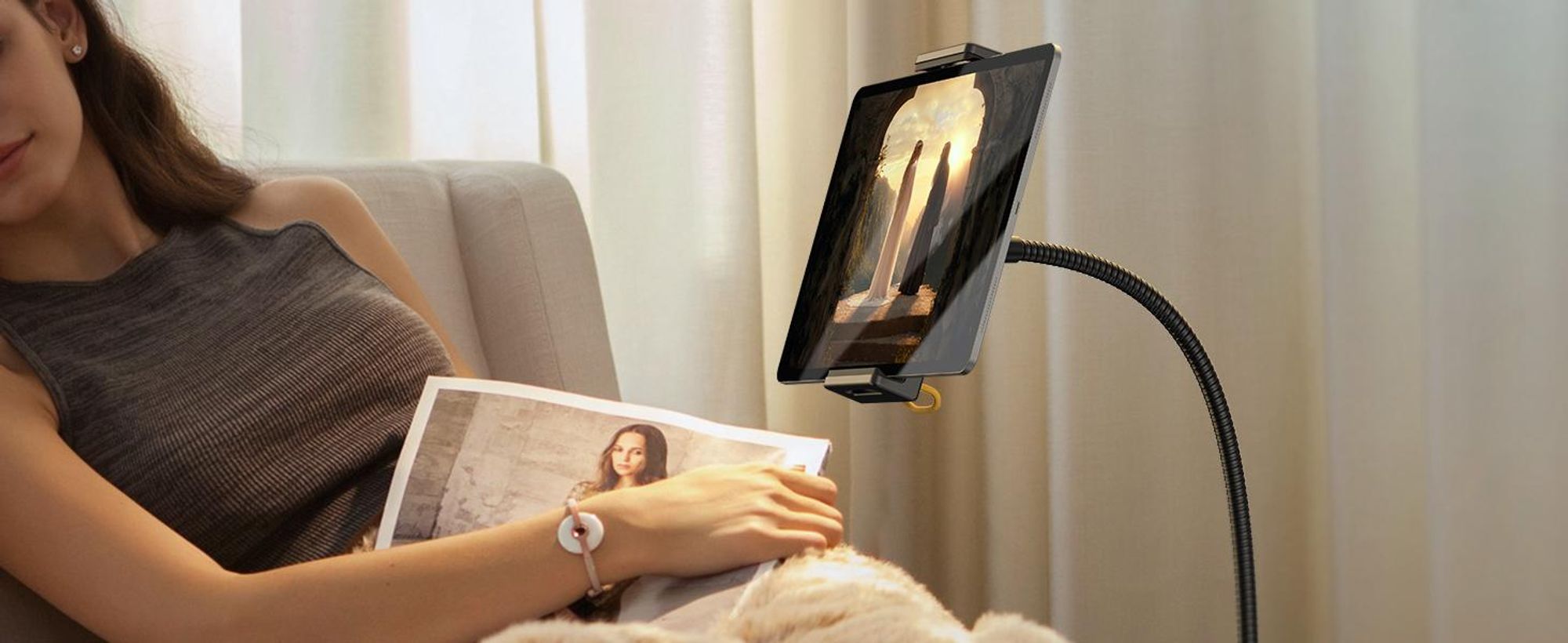 Tablet Bodenständer, Tablet Ständer, Universeller Tablet Halterung, 360 Grad drehbarer, mit flexiblem Schwanenhals, für 4,5 - 12,9 Zoll Tablet