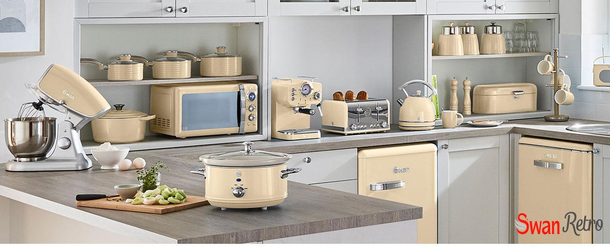 Swan Retro SF17031CNEU Slow Cooker 6,5L Abnehmbarer Kochbehälter, PFOA- und PTFE