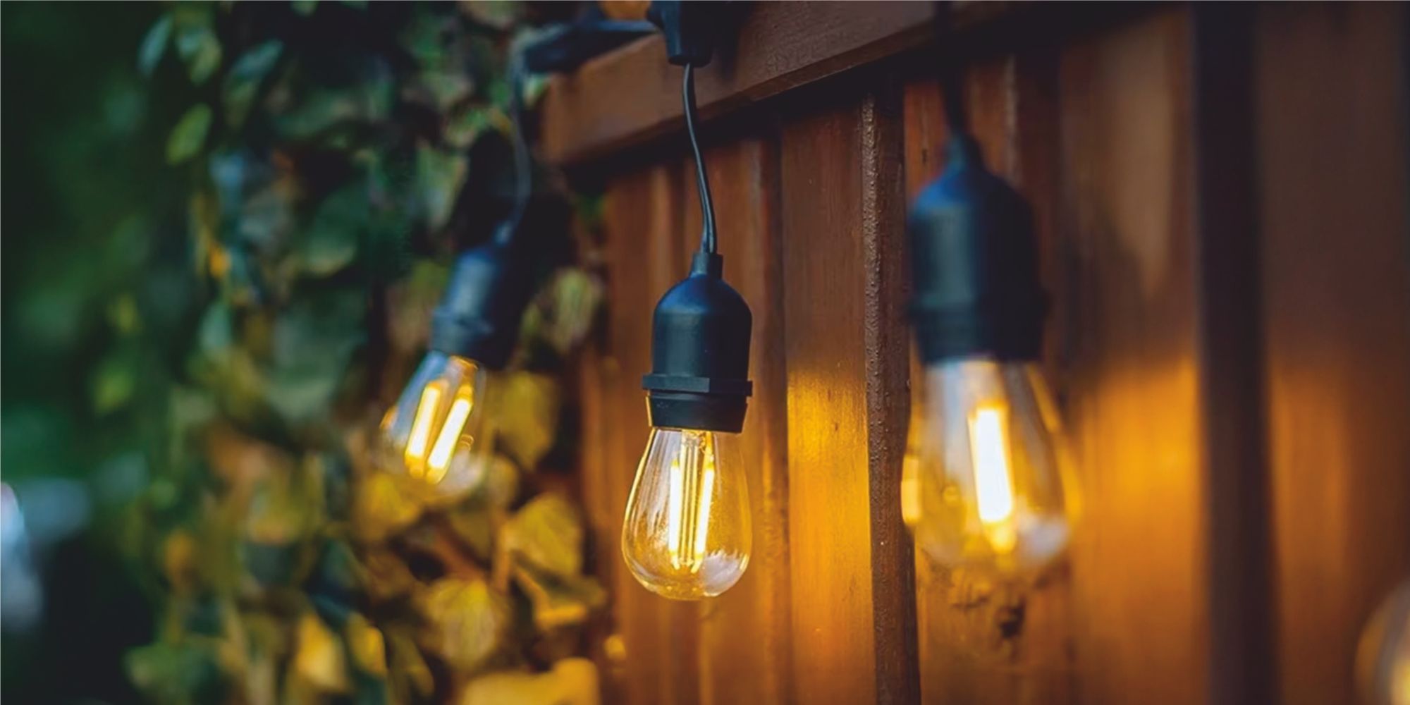 ZAHRADNÍ SVĚTELNÝ ŘETĚZ Venkovní 10M Žárovky 10+1 LED Světla až do 60m