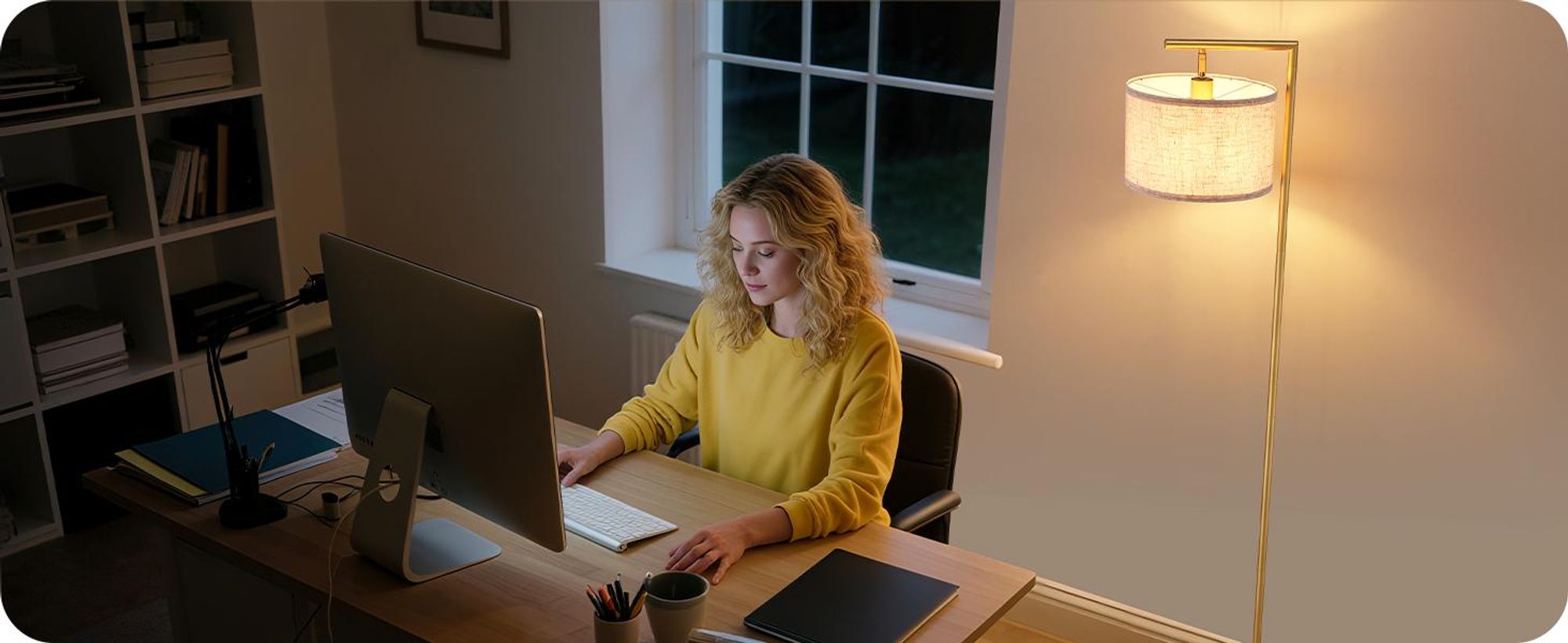 EDISHINE Stehlampe Wohnzimmer Gold, Bogenlampe mit Verstellem Leinen Lampenschirm, Leselampe mit E27 LED Leuchtmittel und Fußschalter, 160cm