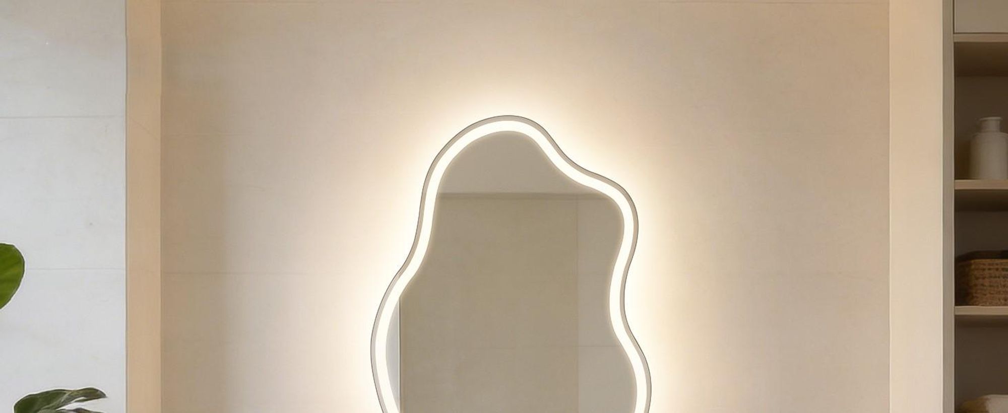 Miroir de salle de bain ZMH avec éclairage asymétrique à LED, 50 x 70 cm, miroir mural, interrupteur tactile, fonction anti-buée, lumière 3000 K et 6500 K, intensité réglable