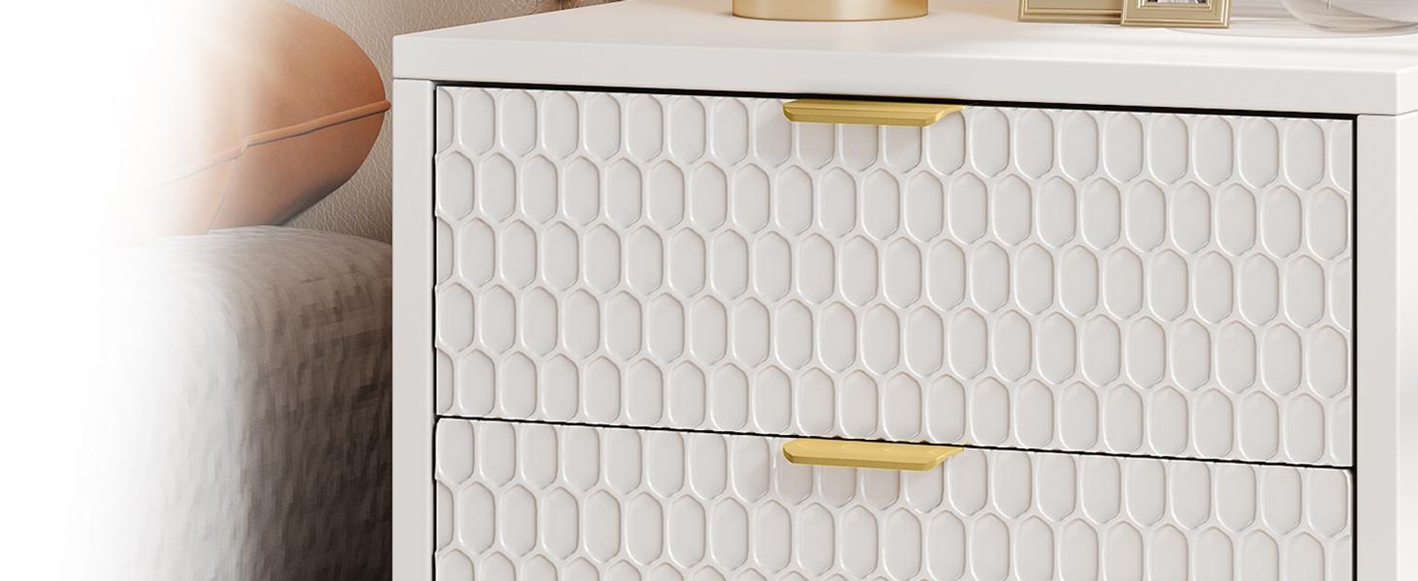 Tribesigns Moderner Nachttisch,65,5 cm hoch,Nachttisch mit 3 Schubladen,moderner Beistelltisch mit Stauraum für Schlafzimmer,Wohnzimmer,Weiß und Gold