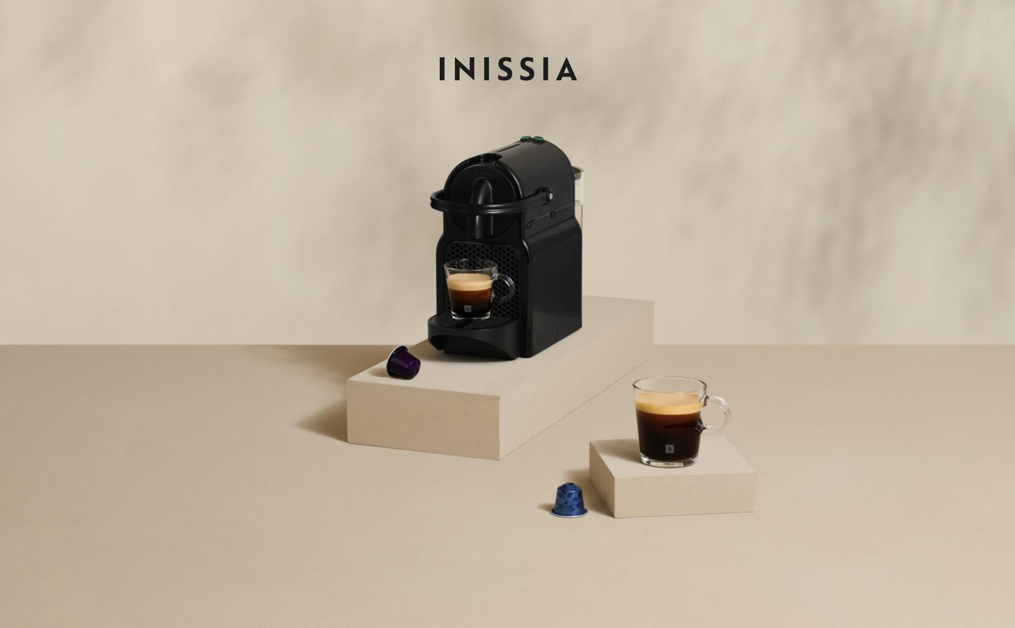 NESPRESSO ORIGINAL Inissia | Kaffeekapselmaschine von De'Longhi | Kleine Kaffeemaschine | Schwarz