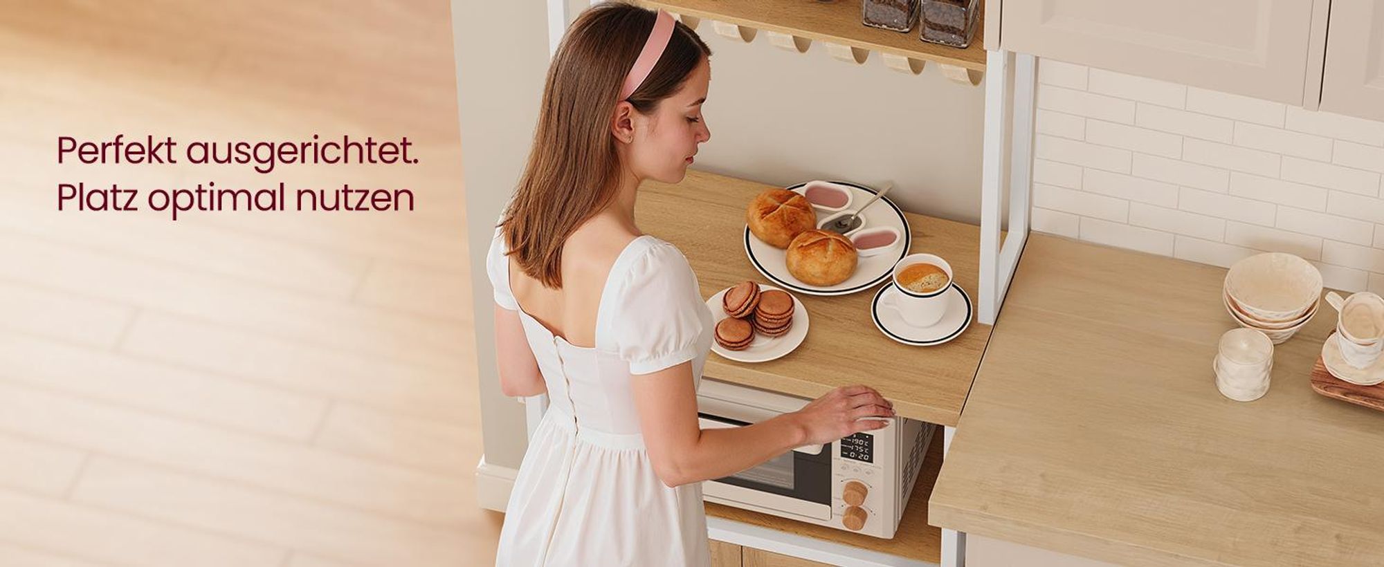 Küchenregal mit Steckdosen, Küchenschrank, 90 cm hoher Arbeitsplatte, Standregal mit 8 Haken, goldeichenfarben-wolkenweiß
