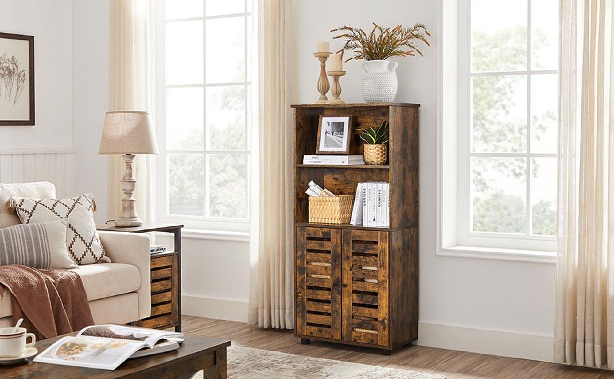 VASAGLE Sideboard, Küchenschrank, Bücherregal mit Lamellentür, 2 offene Fächer, höhenverstellbarer Regalboden, 60 x 30 x 125 cm, vintagebraun