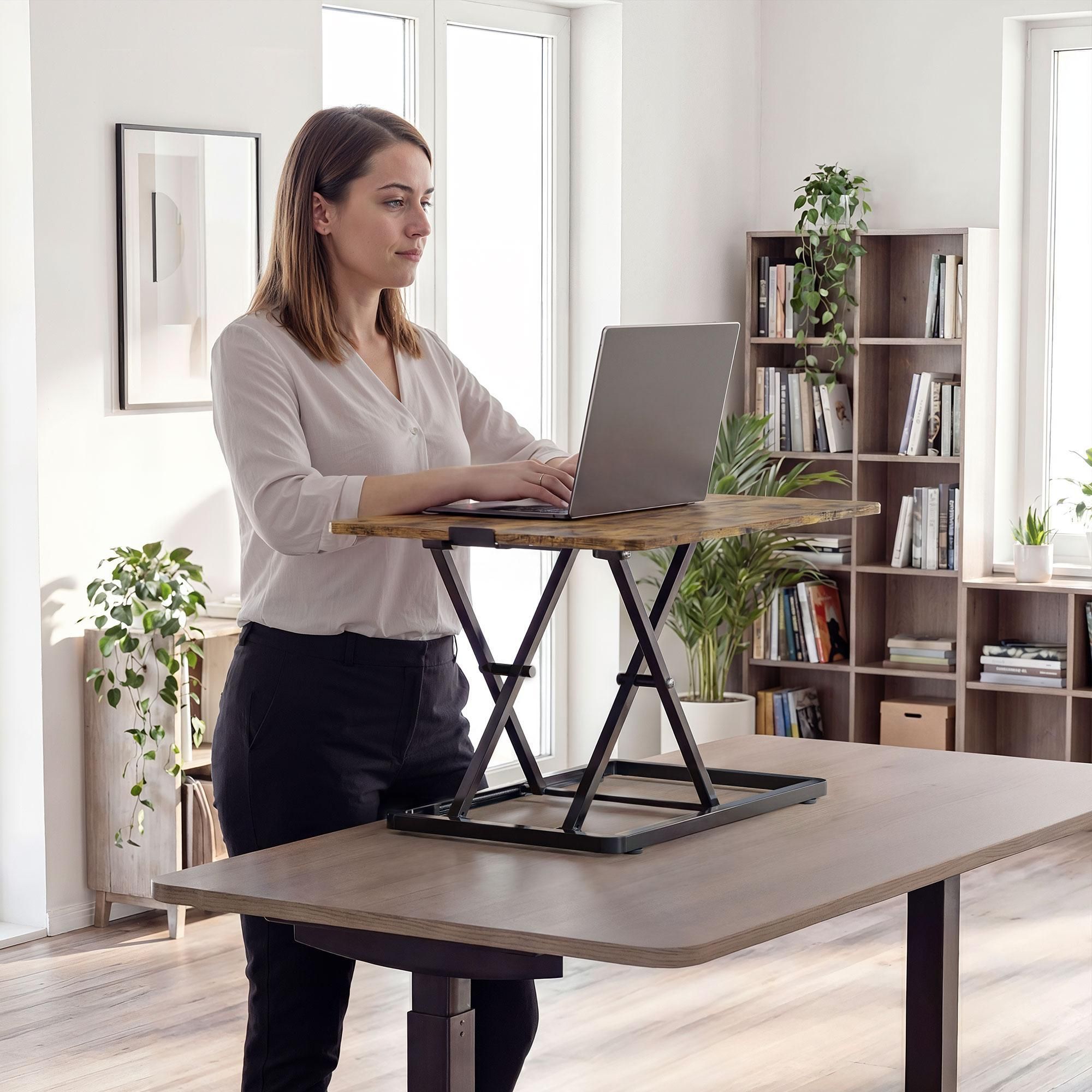 di volio Schreibtischaufsatz DV-192ODC – höhenverstellbarer Standing Desk Converter mit mechanischer Feder, kompakter Tischaufsatz für ergonomisches Arbeiten (Braun)