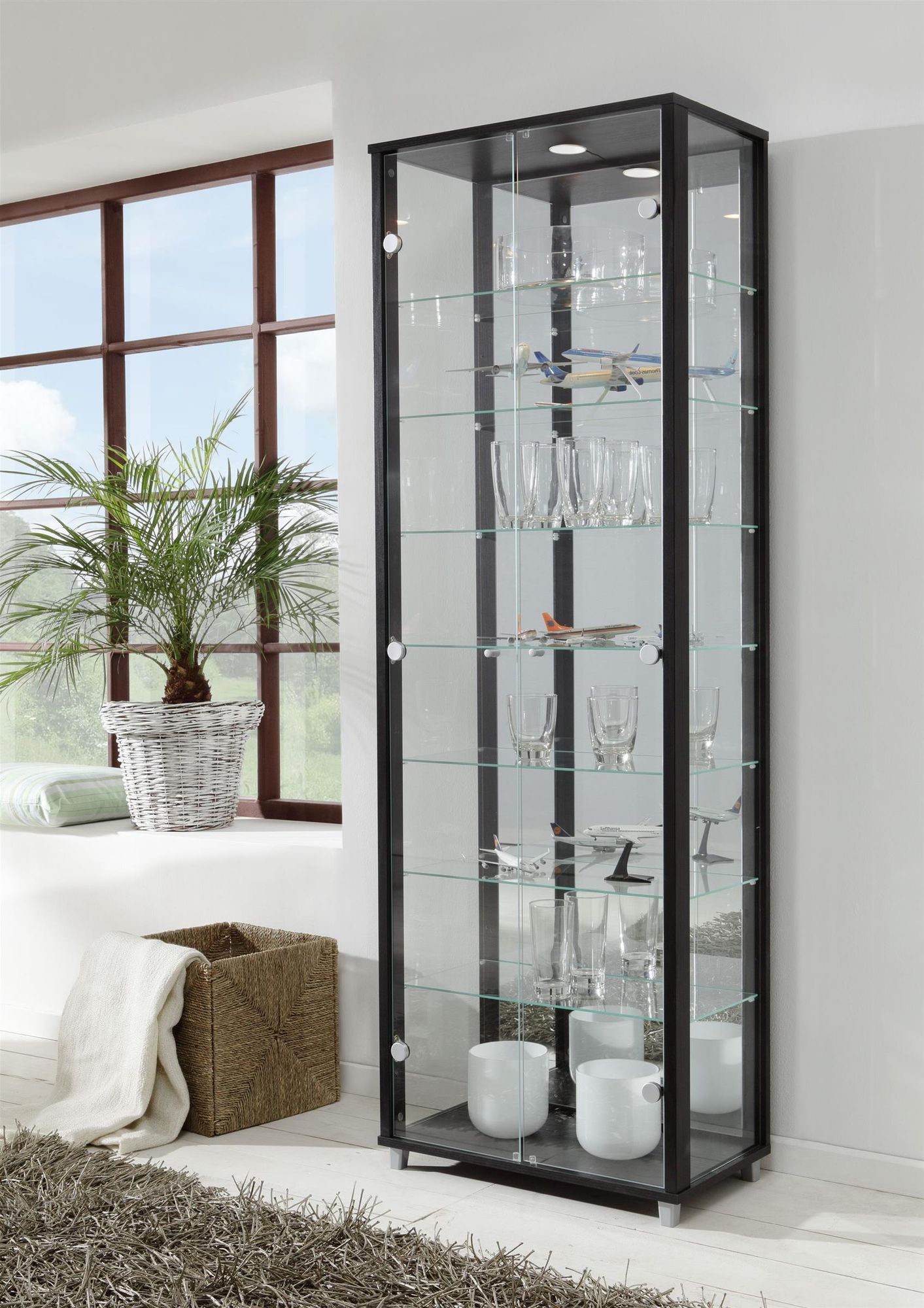 freiraum Glasvitrine OPTIMA – Standvitrine mit Glastüren und 7 Einlegeböden