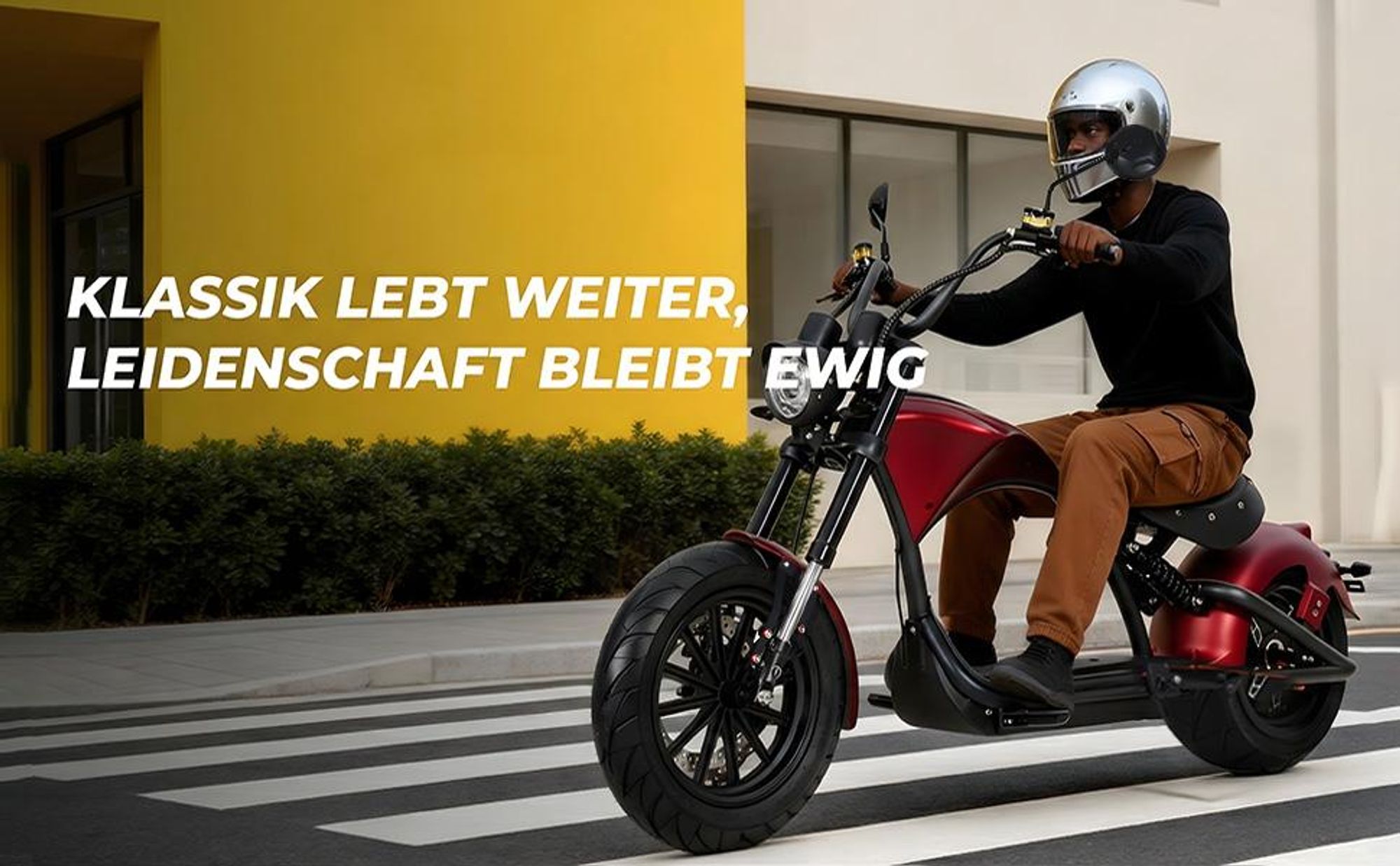 M1P E-Chopper Elektro-Kleinkraftrad 45 km/h, 2000W, 60V 30Ah Lithium-Akku, 80 km Reichweite, Hydraulikbremsen, Federung, abnehmbarer Akku, 200 kg