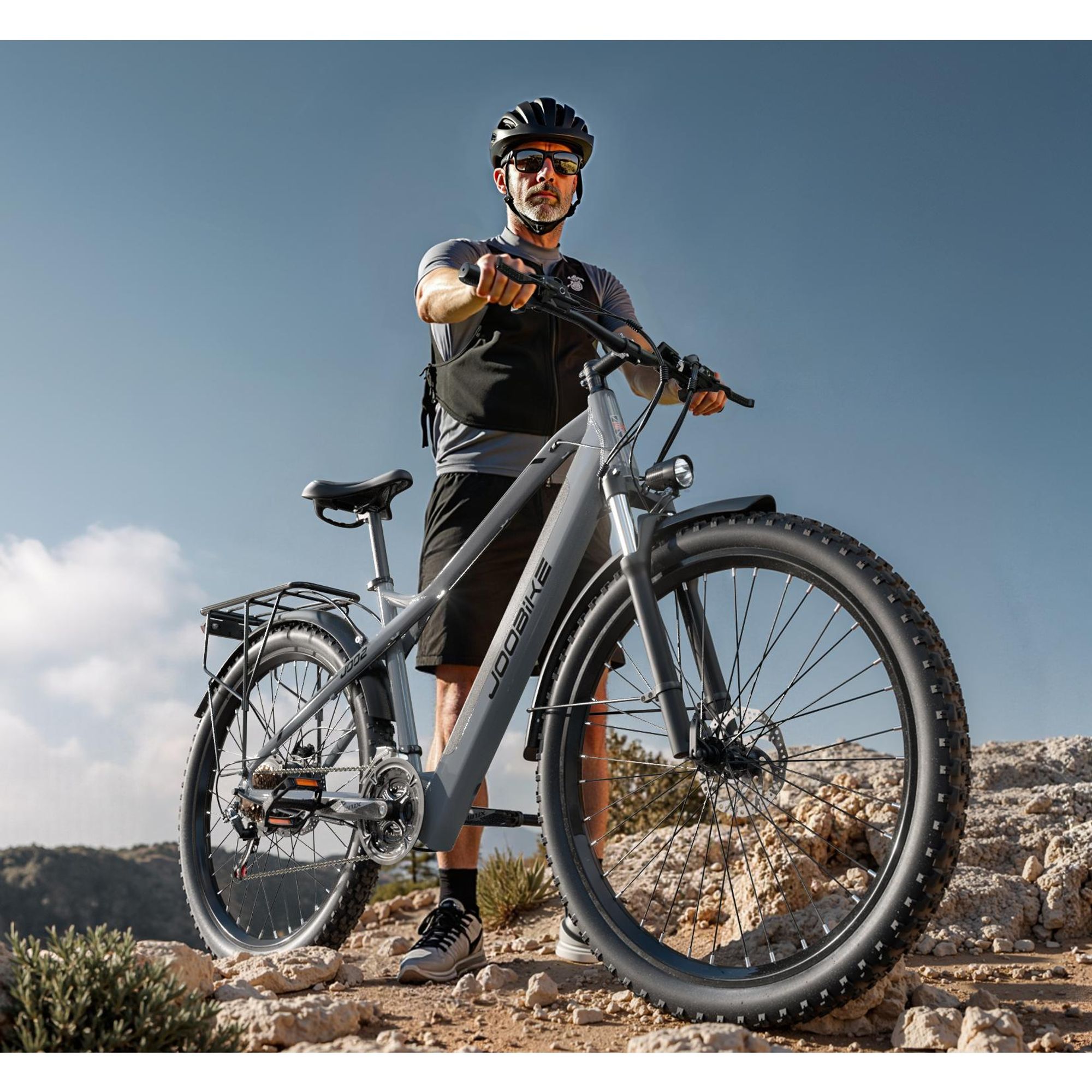 J002 Elektrofahrrad, 48 V 16 Ah, 80 N·m, Shimano 7, 150 kg, grau