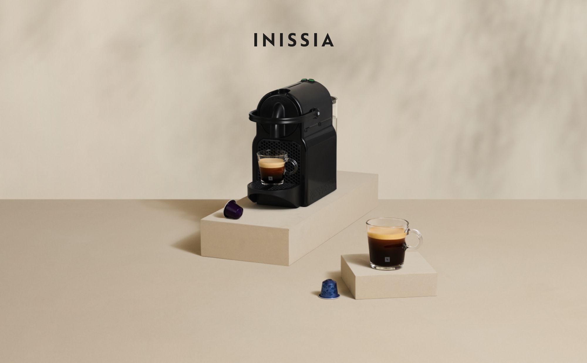NESPRESSO ORIGINAL Inissia | Kaffeekapselmaschine von De'Longhi | Kleine Kaffeemaschine | Weiß