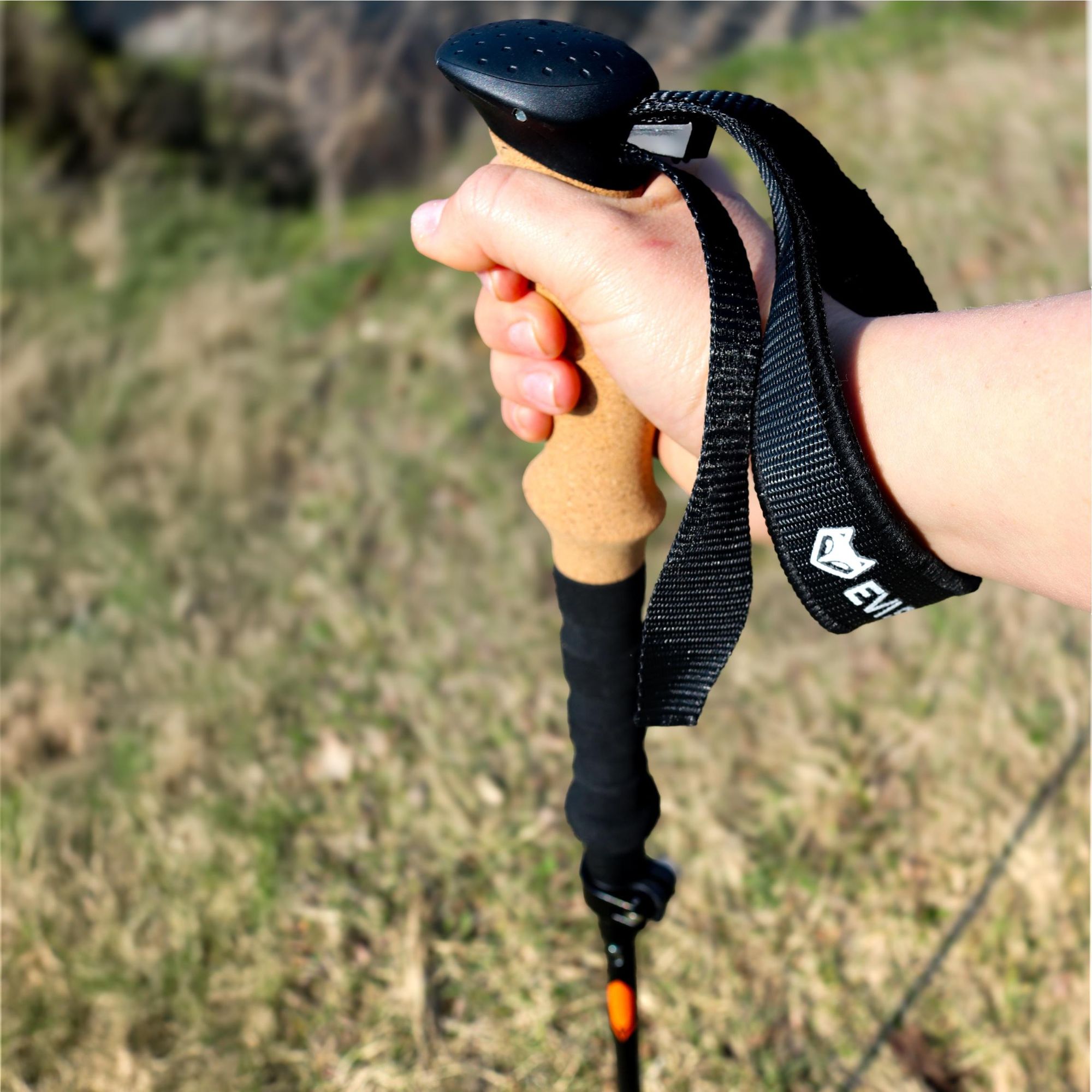 TREKINGOVÉ HOLE Skládací Nastavitelné turistické hole NORDIC WALKING | HLINÍKOVÉ, EVI SPORT, lehké, EVA rukojeti, stabilní, pohodlné, univerzálni