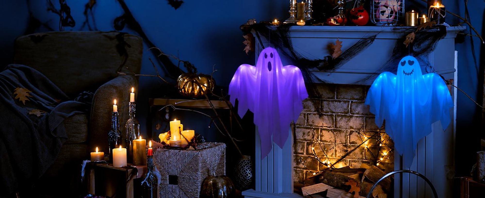 Halloween Deko Geister 2er Set, zwei verschiedene Gesichter, leuchtende Hängedeko für Tür Fenster Garten Baum Veranda Party