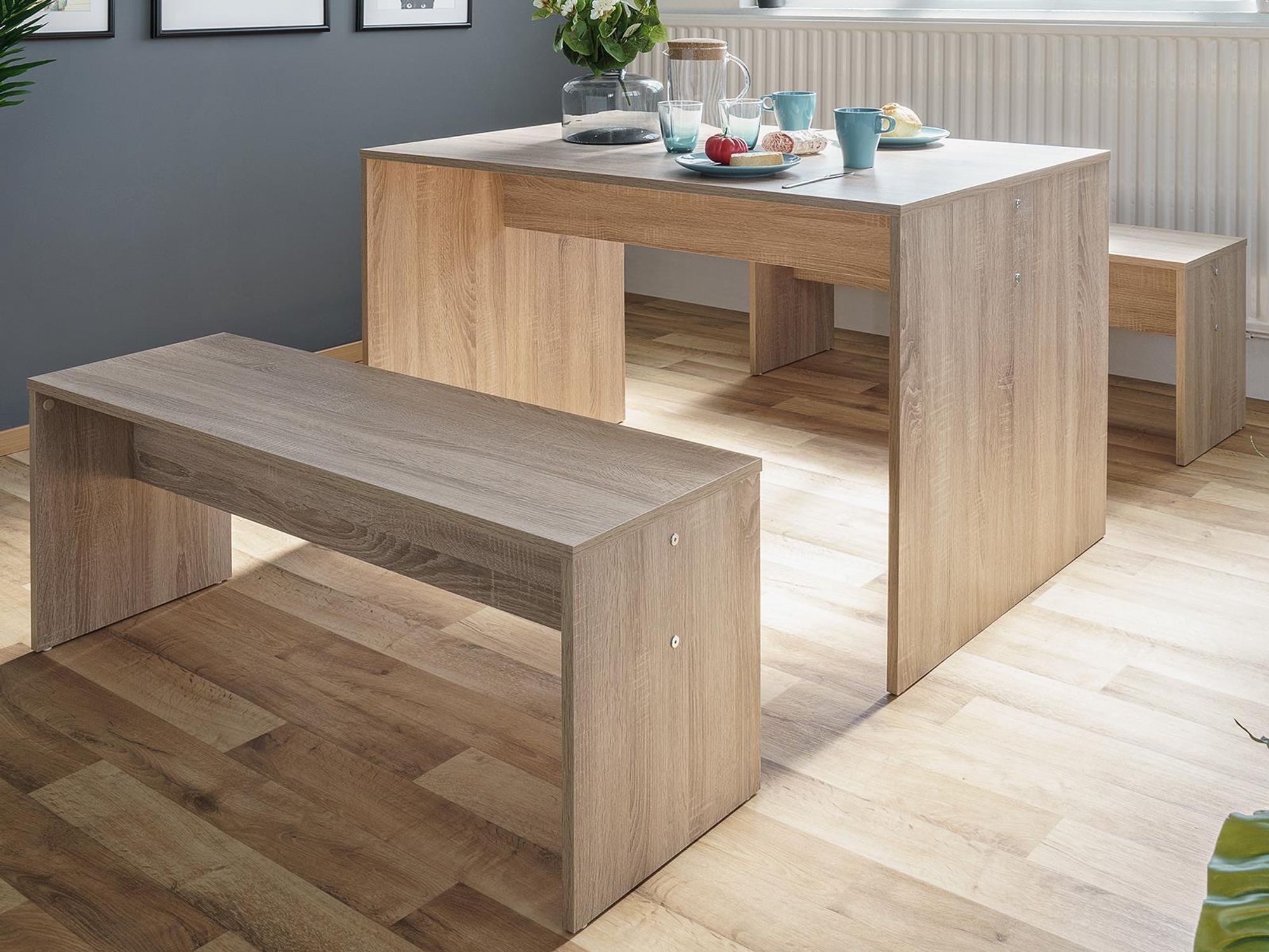 Bellevue I – 3-teilige Essgruppe mit platzsparendem Design und melaminharzbeschichteter Oberfläche