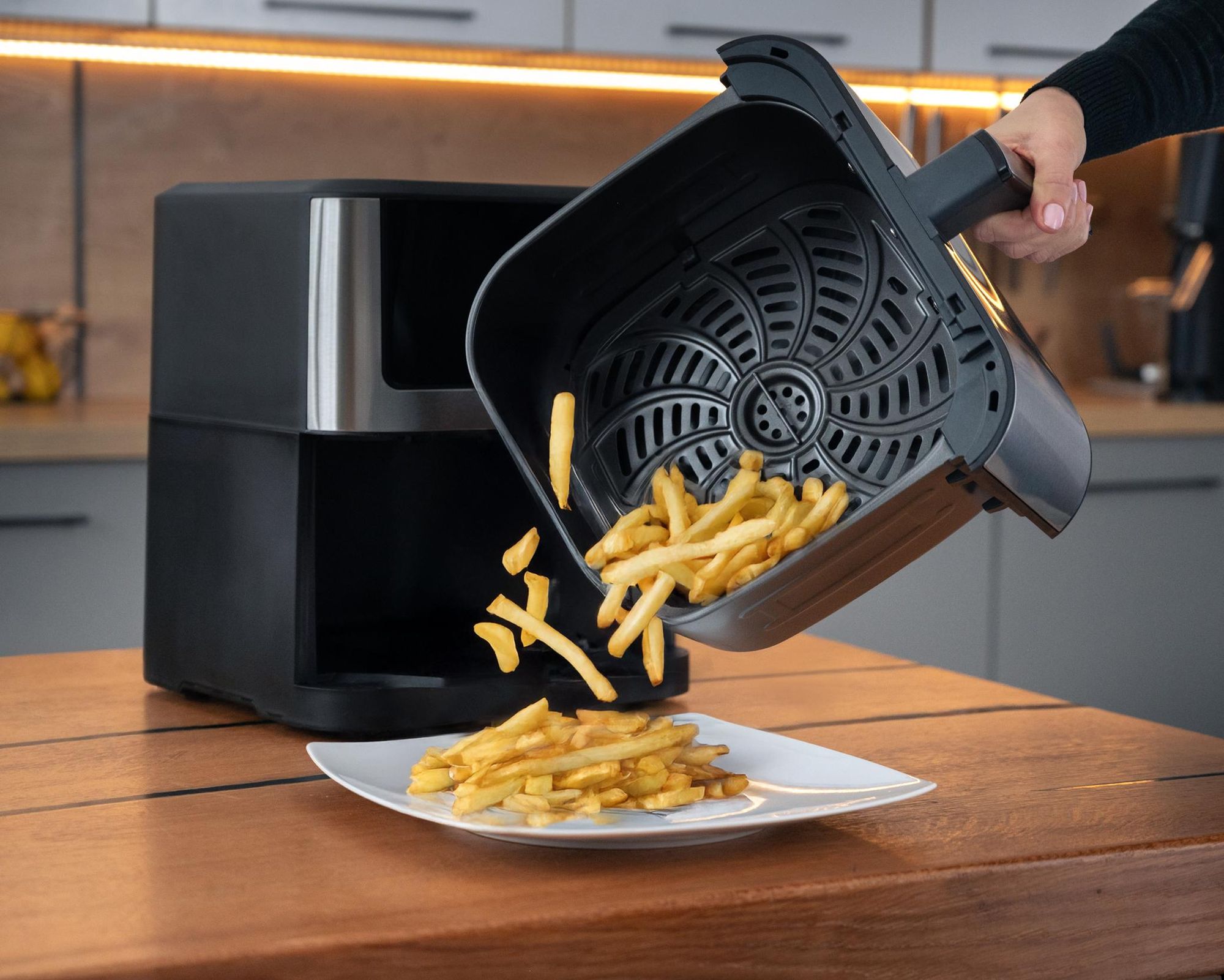 Frytkownica beztłuszczowa LEHMANN FRESCO 8l, frytownica 1800W,Air fryer, panel dotykowy LED, timer, brytkownica bez okienka, nieprzywierająca