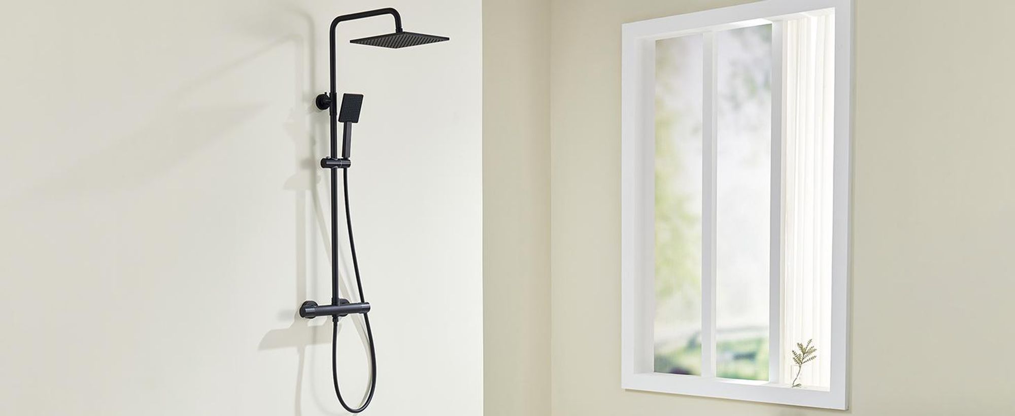 Duschsystem mit Thermostat Duscharmatur Regendusche Duschset Handbrause Dusche Schwarz