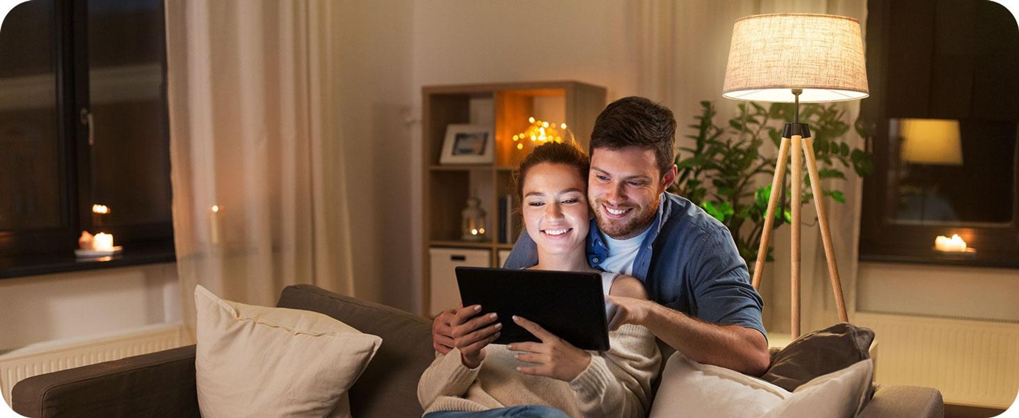 EDISHINE Stehlampe Dimmbar mit Fernbedienung&Glühbirne, mit 1H-Timer, Stehleuchte mit Fußschalter