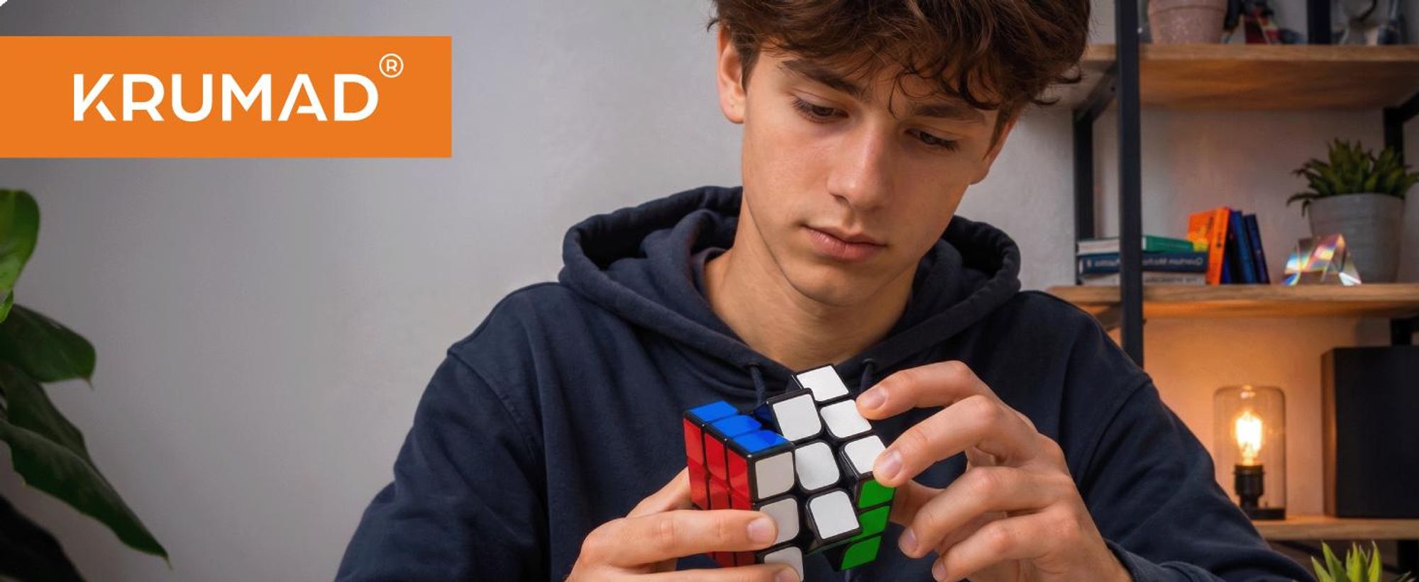 KRUMAD Speed Zauberwürfel 3x3, Magic Cube Puzzle Würfel, Denkspiel für Kinder Erwachsene, Rubik Game für Schule & Reise