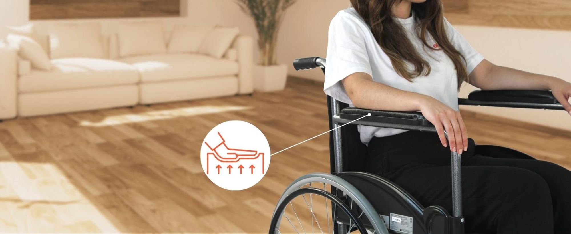 Clinicalfy Klappbarer Rollstuhl Faltbar Kappbarer Rollstuhl Manuell bedienbar 44cm Sitz Leicht Schwarz Valencia