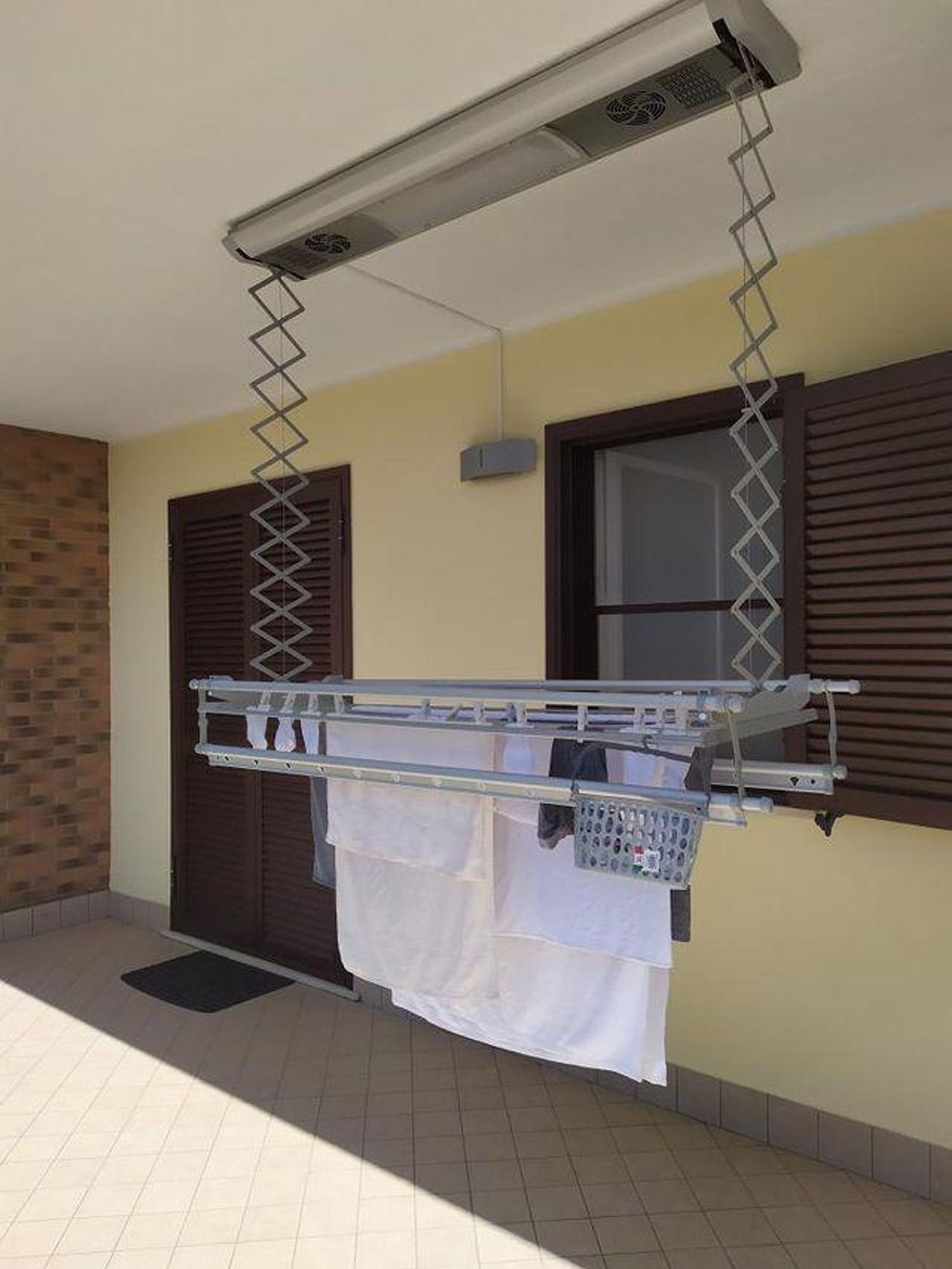 Elektrischer Decken-Wäschetrockner Foxydry Air 122 cm – Stahl und Aluminium
