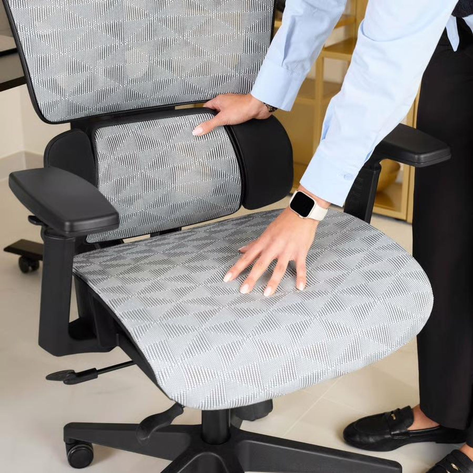 di volio ergonomické křeslo Preda – Šedý
