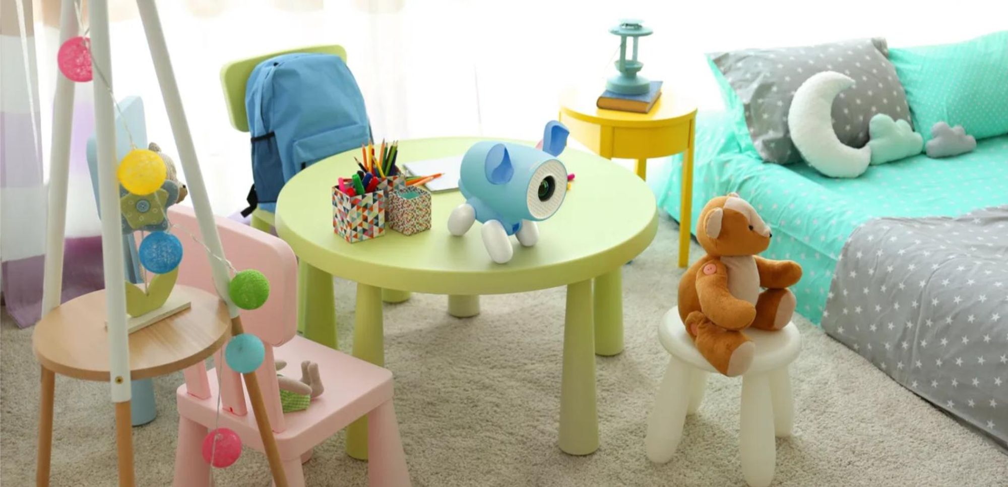 Kiano Kinder Lernprojektor Rentier HD 720p – Android 13, WiFi Bluetooth, 50–150 Zoll, AirPlay Miracast, leise, pädagogisch, Augenschonend Lernen