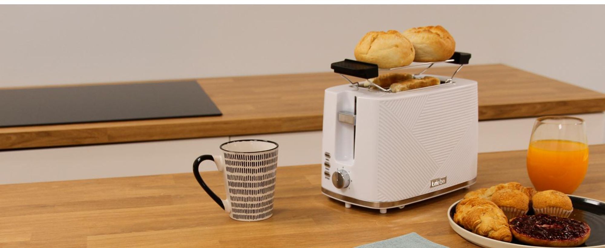 Briebe SKT1178WHT Elegance Set Toaster 2 Scheiben Wasserkocher 1,7L Filterkaffeemaschine 10 Tassen Weiß