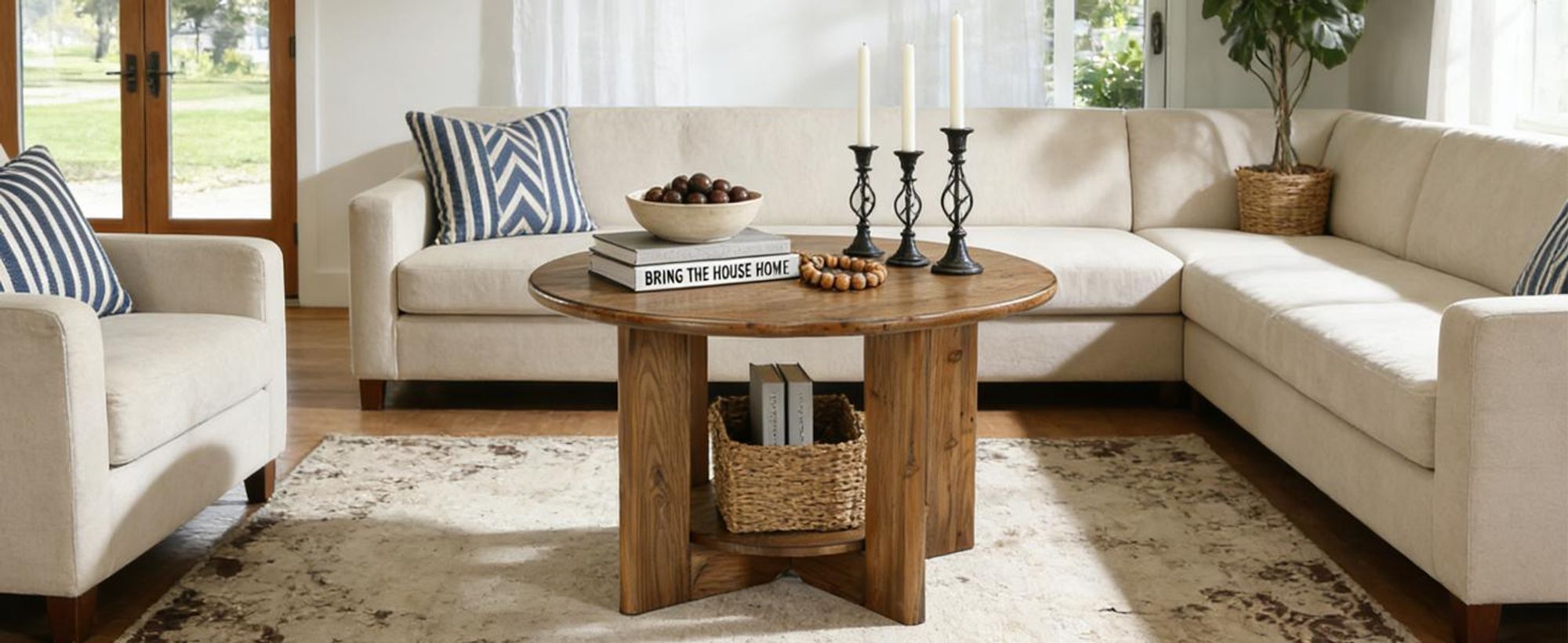 Tribesigns runder Couchtisch, runder Couchtisch aus Massivholz mit 2 Ablageflächen, kleiner Beistelltisch im Landhausstil, rustikales Braun