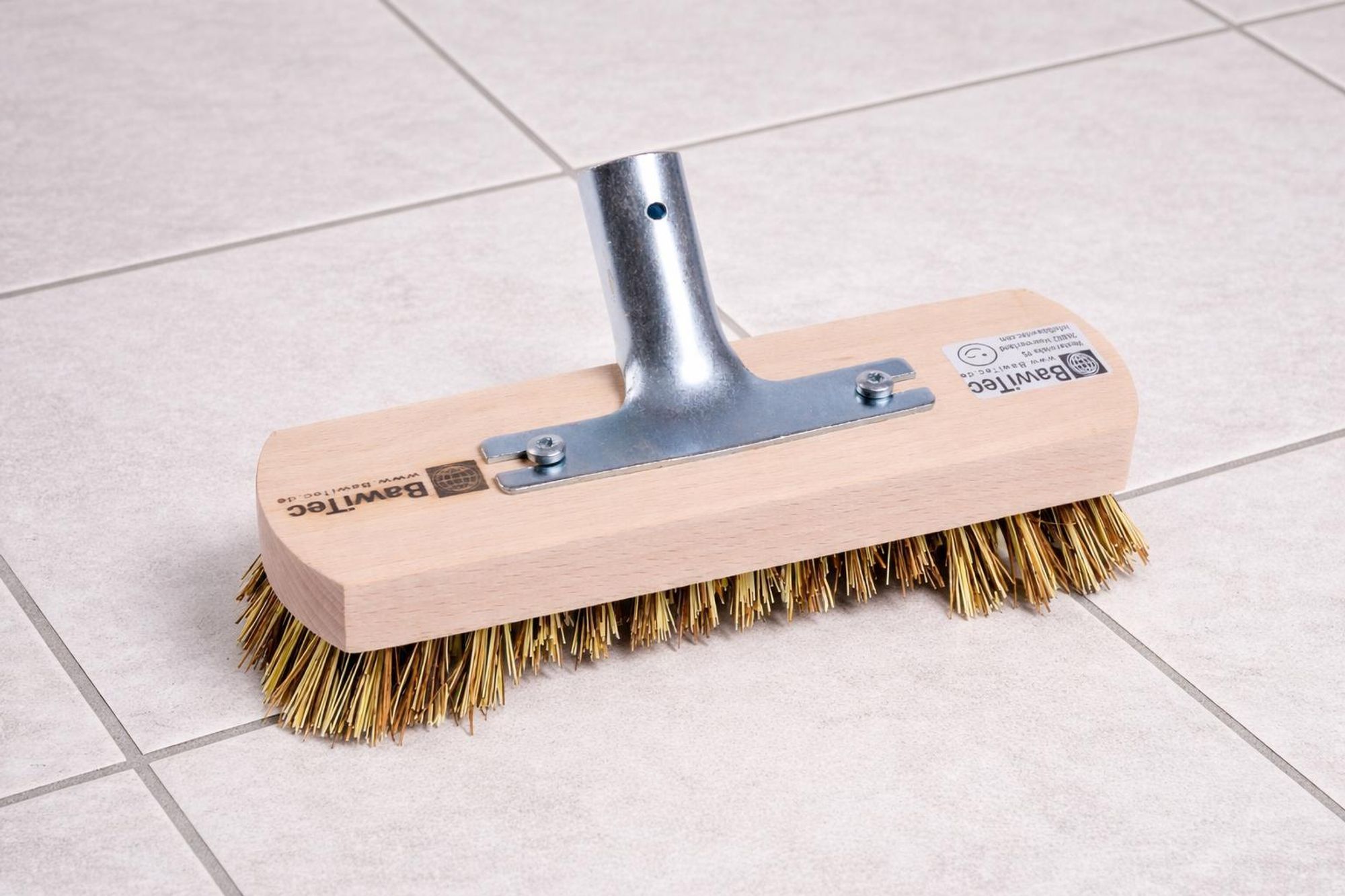 BawiTec Qualitäts Schrubber 225mm Breit mit harten Borsten UnionMix Bart/Borstenrand Metall-Stielhalter für Standard-Stiele 23-24mm ohne Stiel