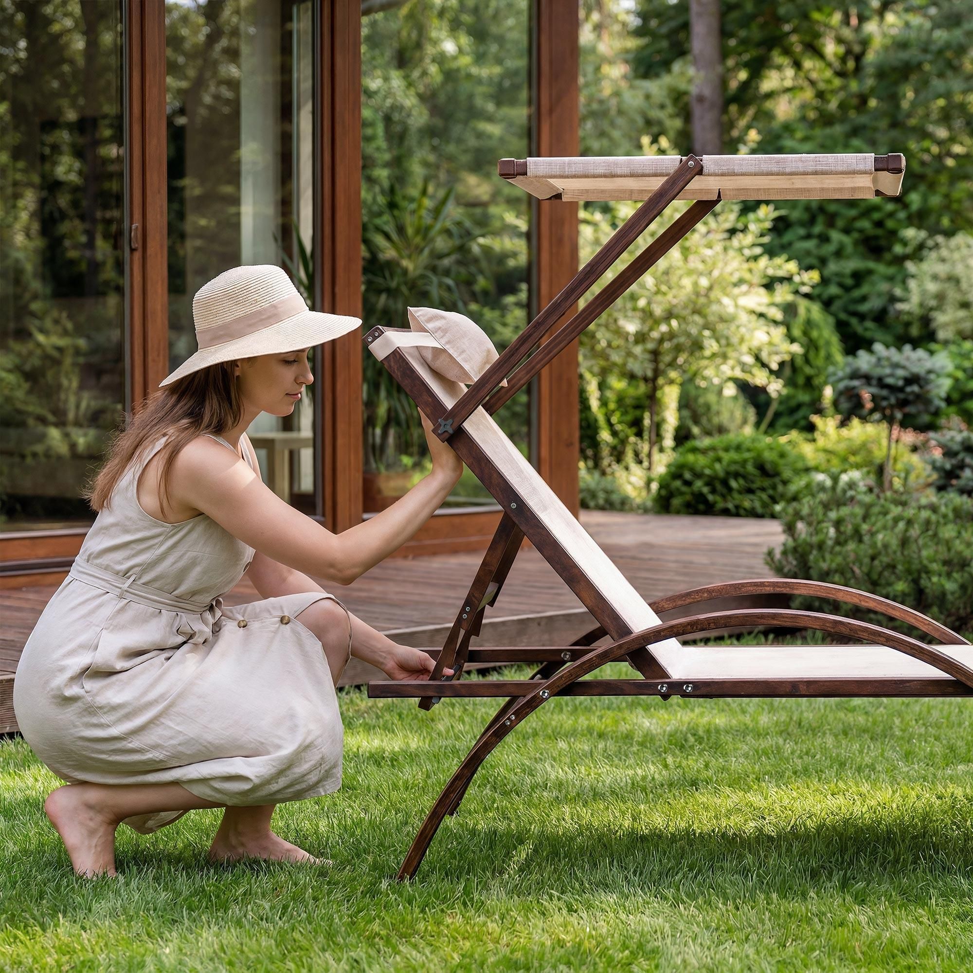 di volio Sonnenliege SPELIO – ergonomische Liege aus Lärchenholz mit Sonnendach und Kissen, wetterfester Liegestuhl für Garten (Beige)