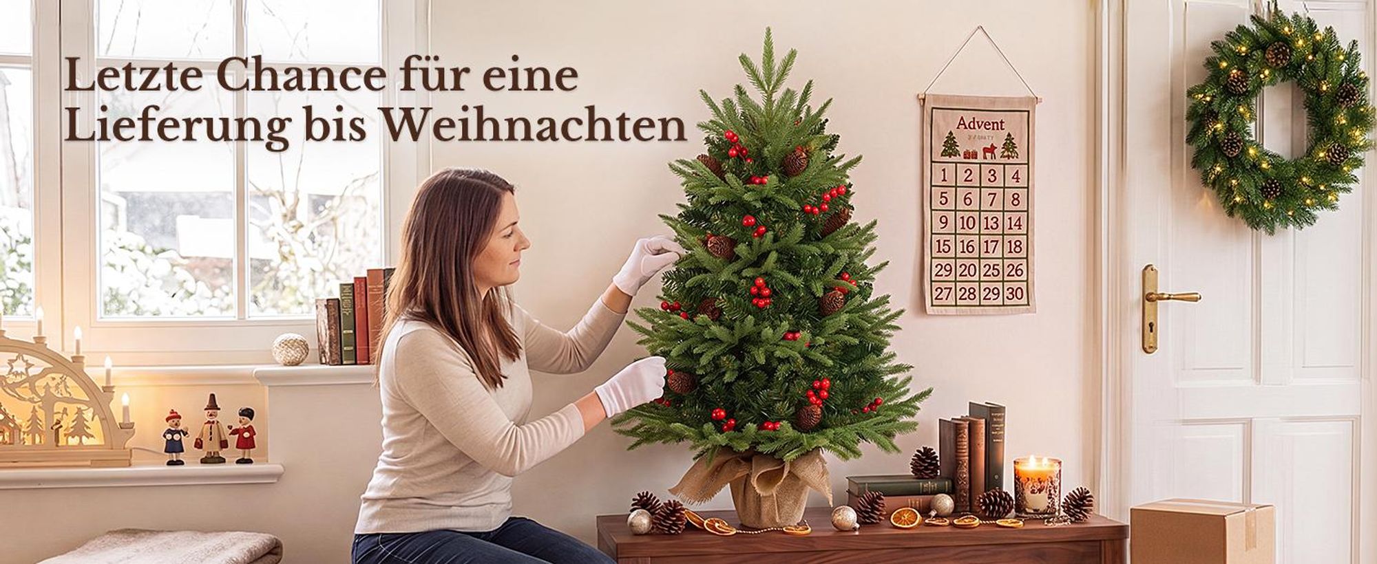 HOKEEPER Künstlicher Weihnachtsbaum 90 cm mit LED, Zapfen & Beeren