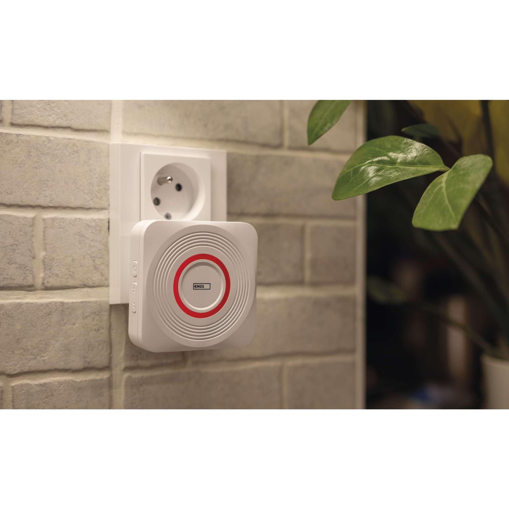 EMOS Smart Home Funkklingel Set mit App, WiFi, kabellos, 52 Melodien, 150m Reichweite, 4 Lautstärken bis 110dB, inkl. Batterie, weiß, P5735WS