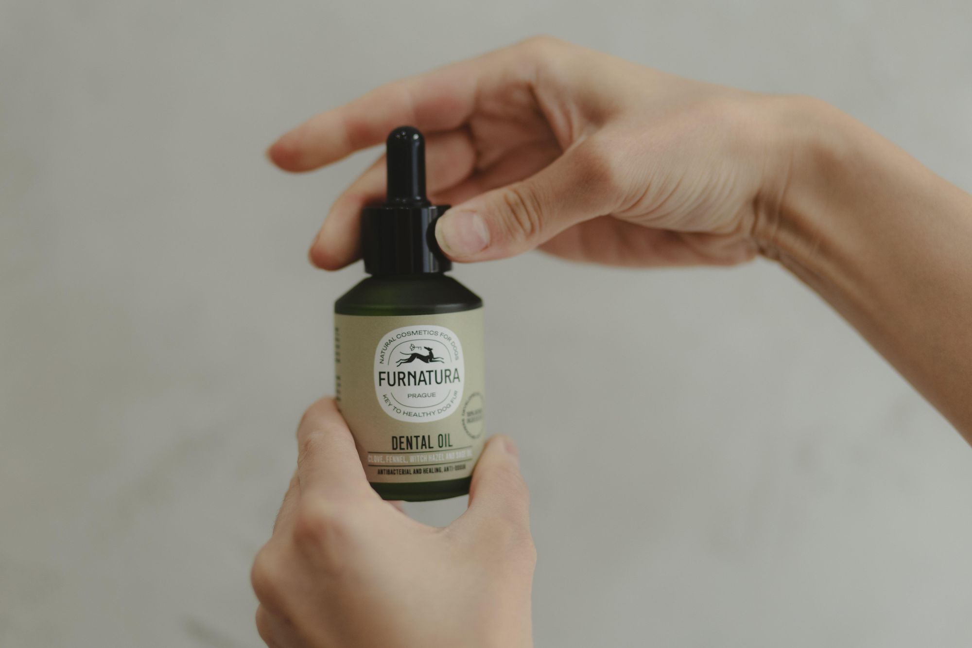Furnatura Zahnöl für Hunde 60 ml – Natürliche Pflege für Zähne und Zahnfleisch