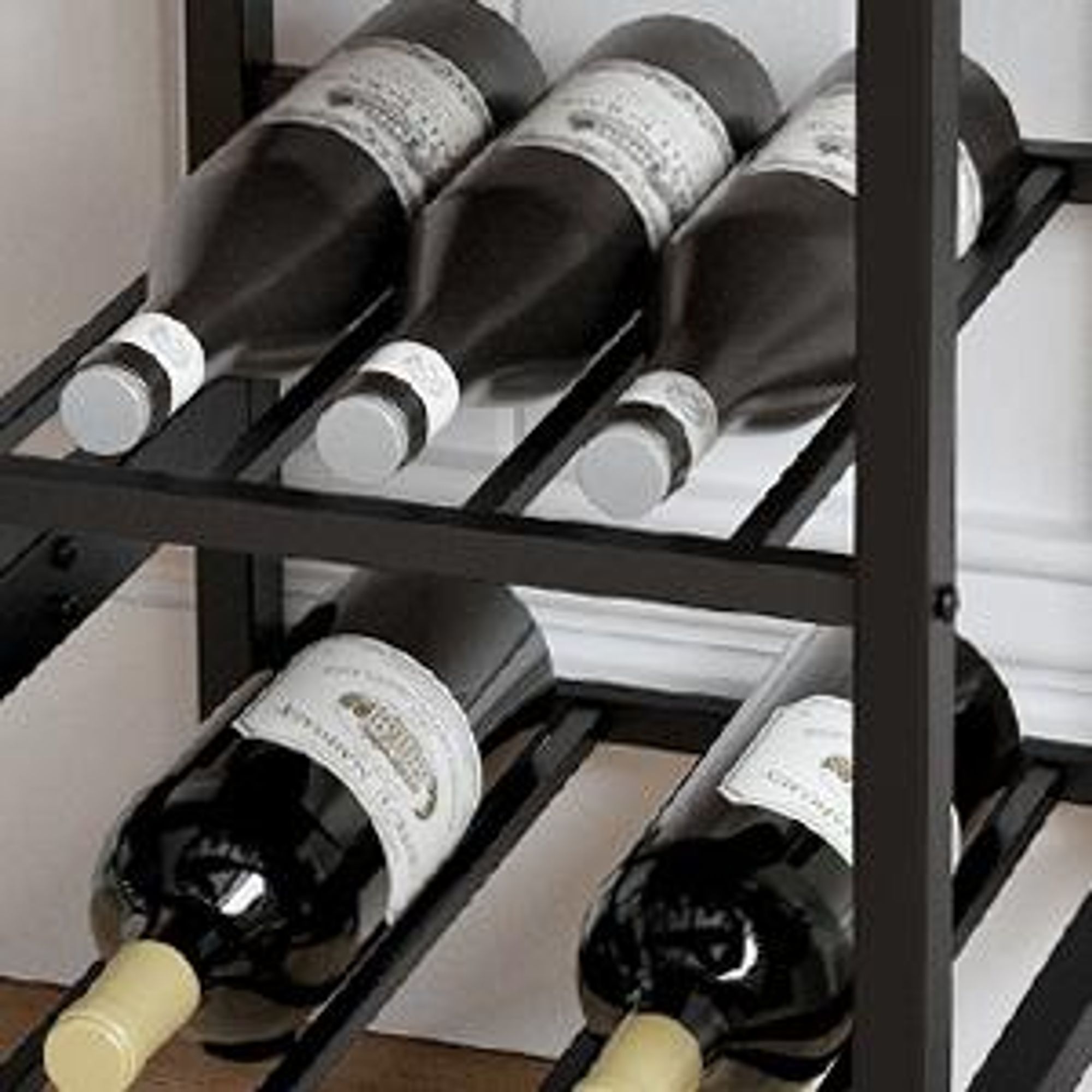 VASAGLE Bartisch mit Halterungen für Weingläser und Flaschen, Industrie-Design