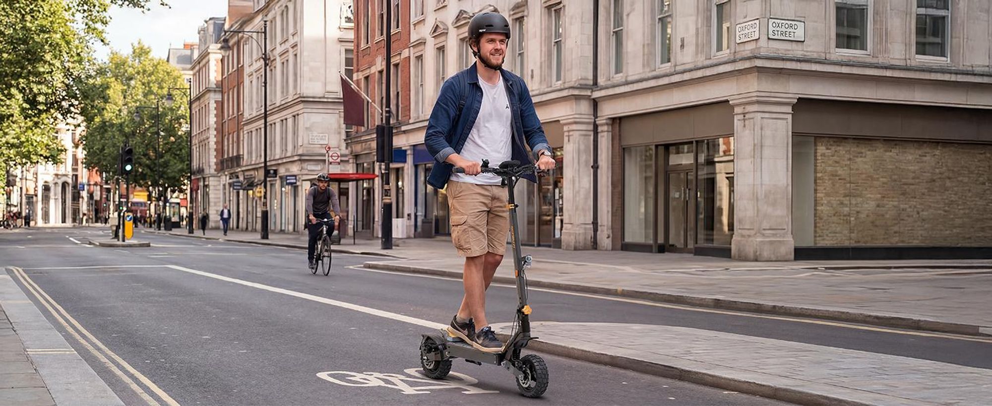 Ausom L1 ABE E-Scooter 90km Reichweite 930W Peak 10 Zoll Tubeless NFC E-ABS StVZO faltbar
