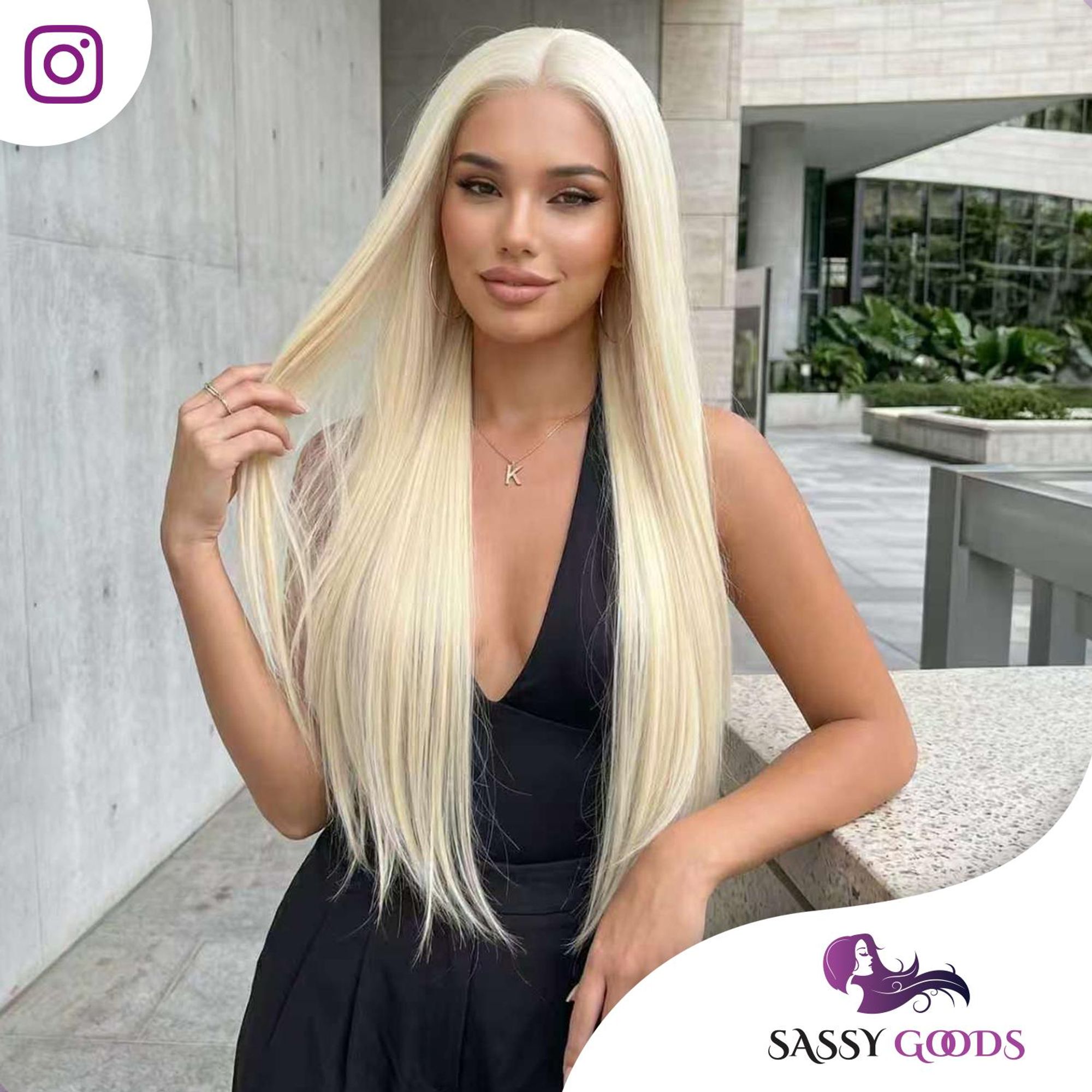 SassyGoods Blonde Lace-Front-Perücke – Damenperücke mit langem Haar – Hitzebeständiges Kunsthaar – Lange glatte Perücke – Natürliches Aussehen – Blond