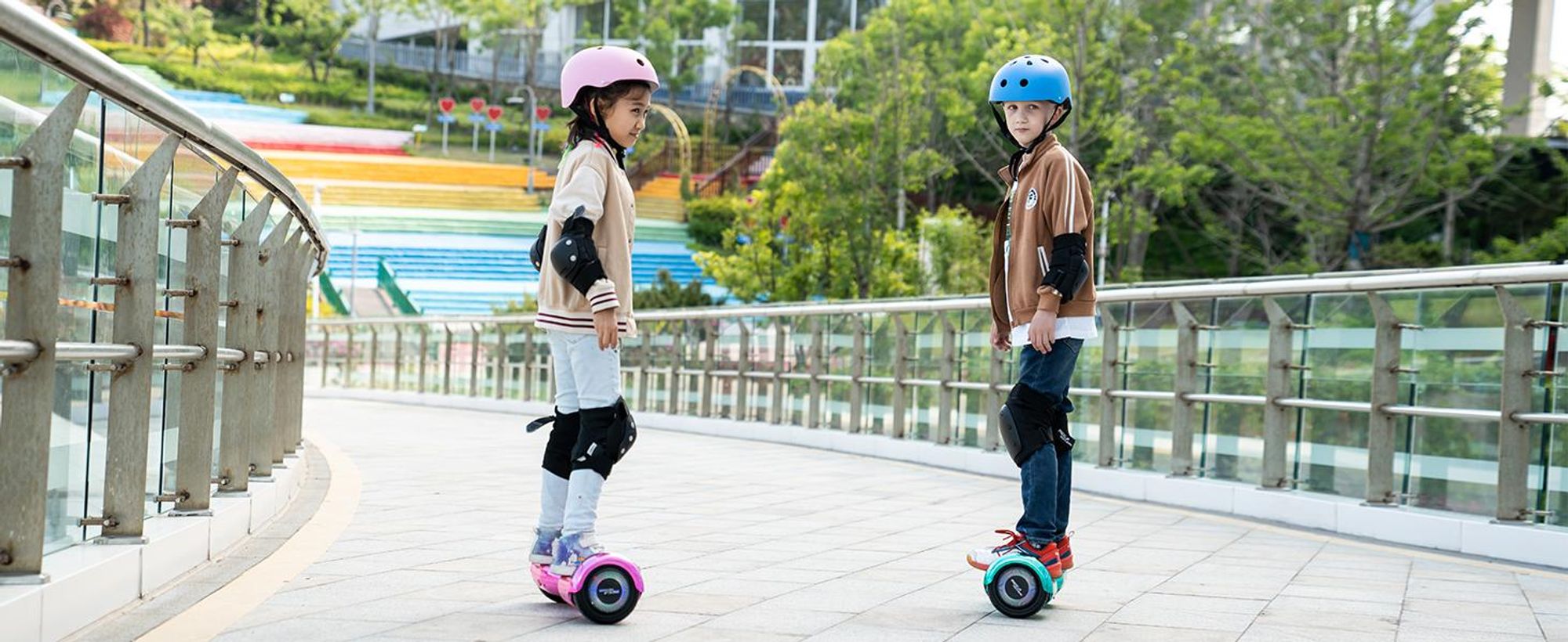 MEGA MOTION Hoverboard,Elektro Scooter 6,5 LED E-Balance Scooter mit Motorbeleuchtung und Bluetooth