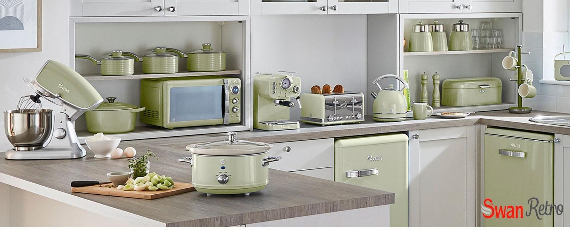 SWAN SF17021GNEU Retro Slow Cooker 3,5L, Antihaft-Keramisches PFOA- und PTFE-freies, Vintage Grün