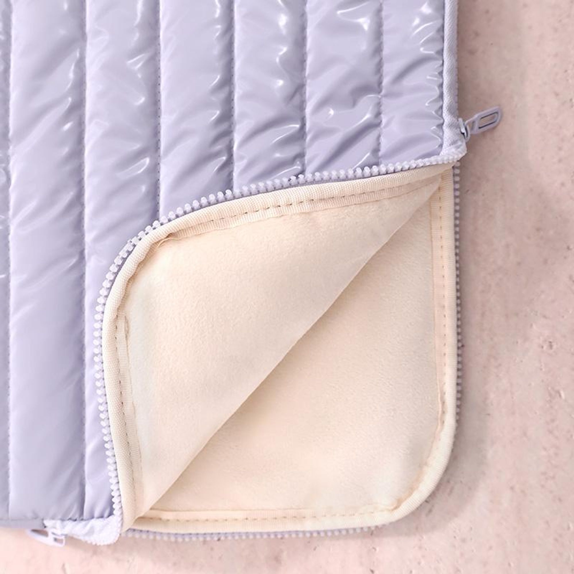 MEVYRA Laptop-Schutzhülle 13,3 Zoll, Silber, 34x2,5x24cm