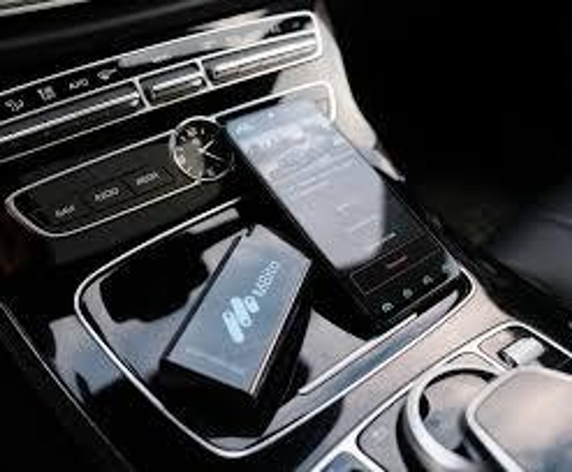 MBito - Diagnosetester und Aktivierung von Mercedes-Funktionen über das Telefon
