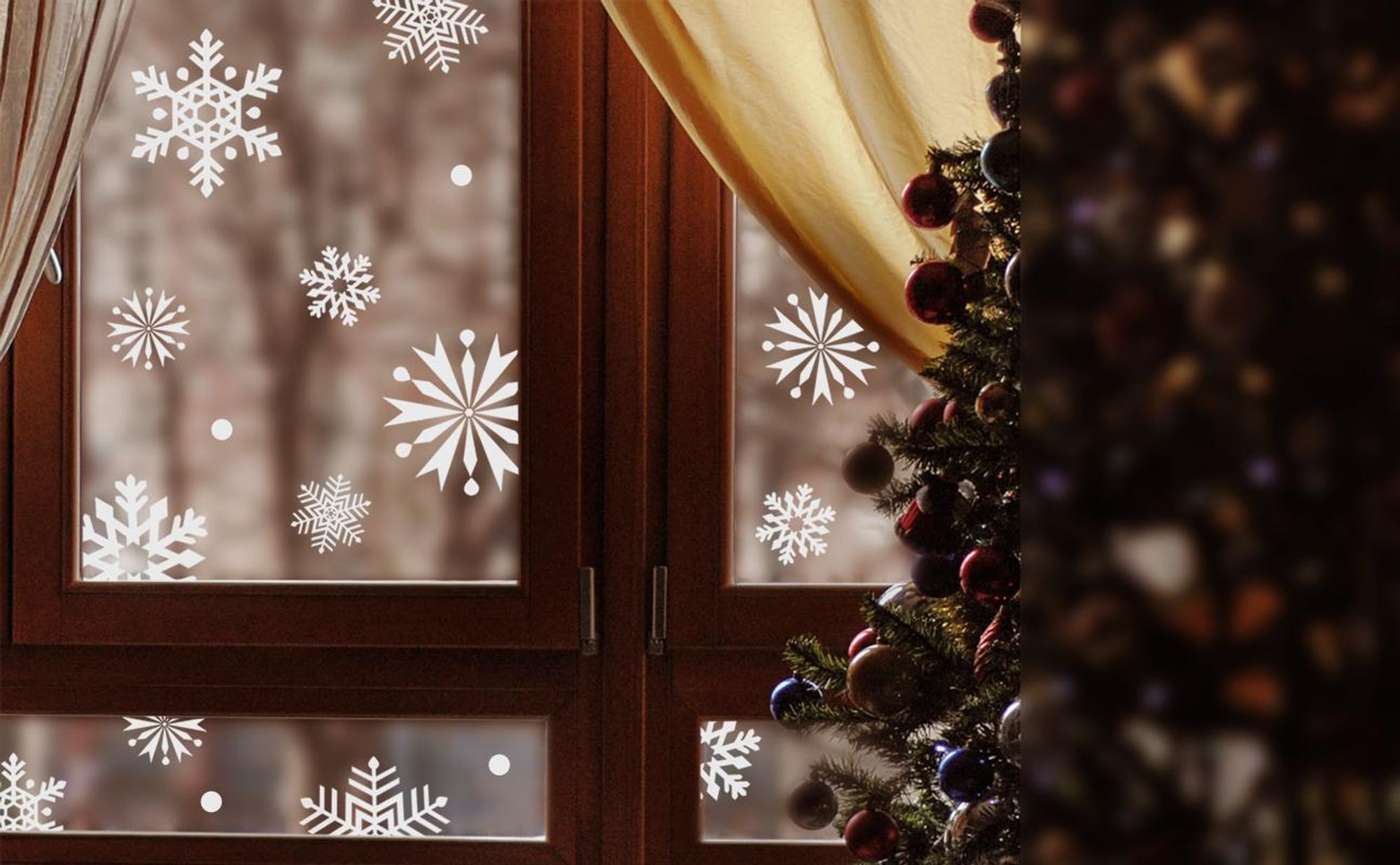 Salcar 100er-Set Fensteraufkleber Weihnachten Dekoration Schneeflocken Aufkleber in 3 Größen und 4 Formen, Doppelseitig Sichtbar