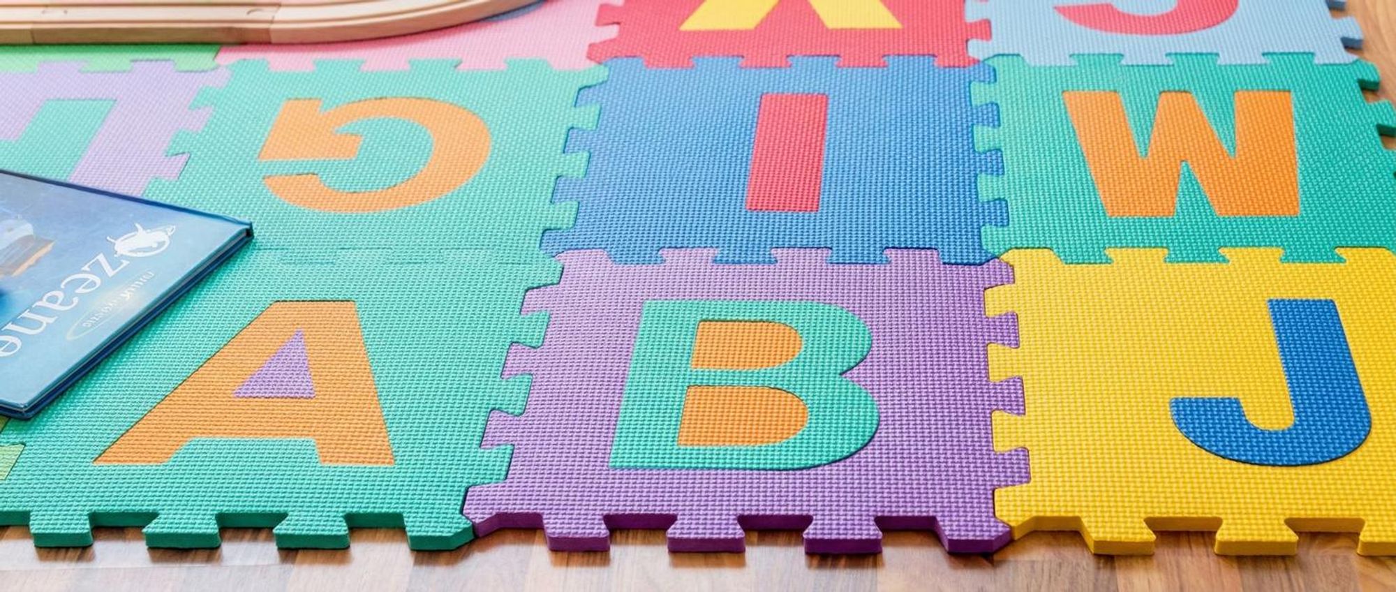 tectake® Puzzlematte 86-teilig Gesamtfläche: 3,6 m², jedes Teil 31,5 x 31,5 x 1 cm