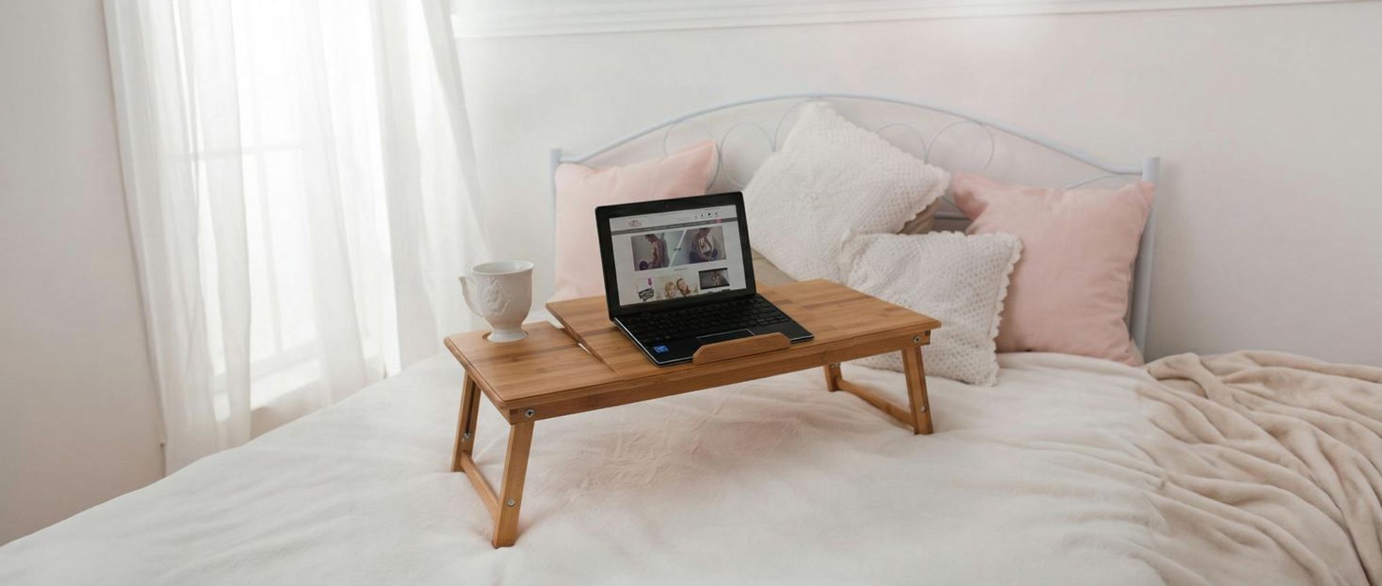tectake® Laptoptisch Janina 72 x 35 x 26 cm