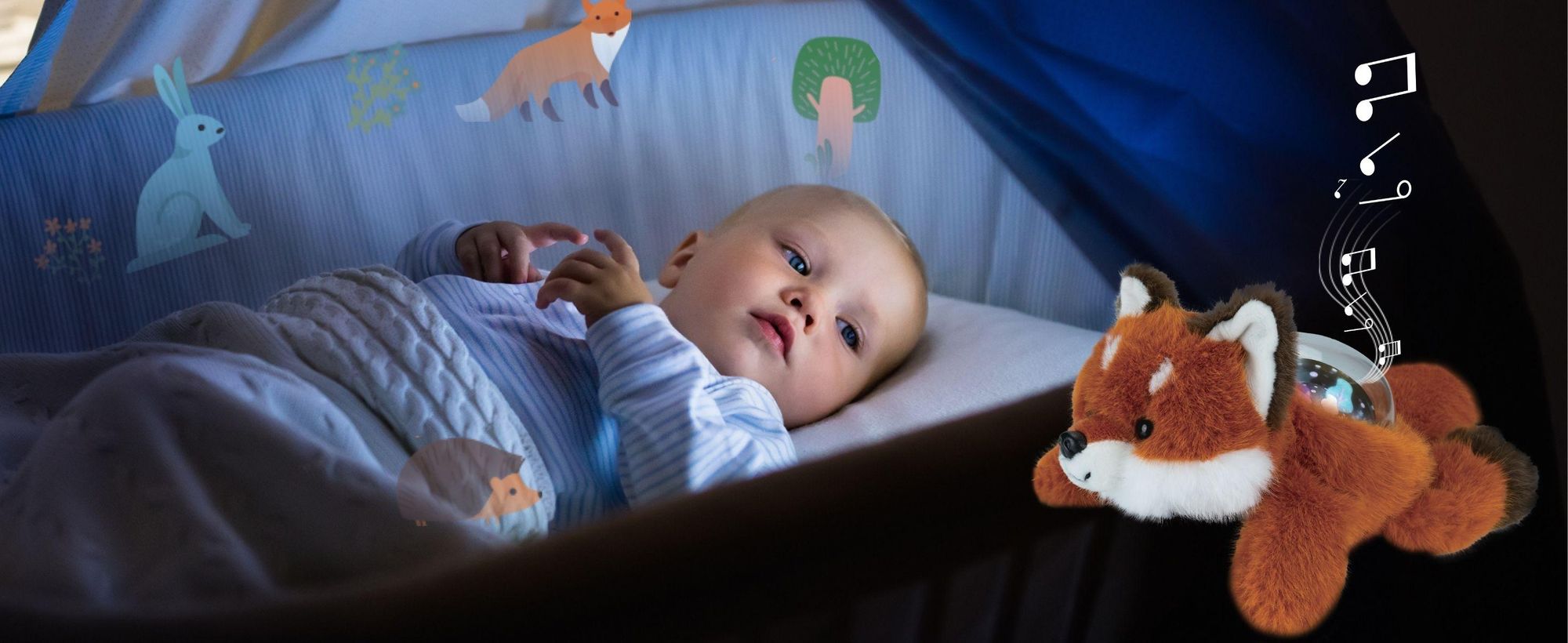 baby in wiege bei nacht mit kidiyana schlafprojektor